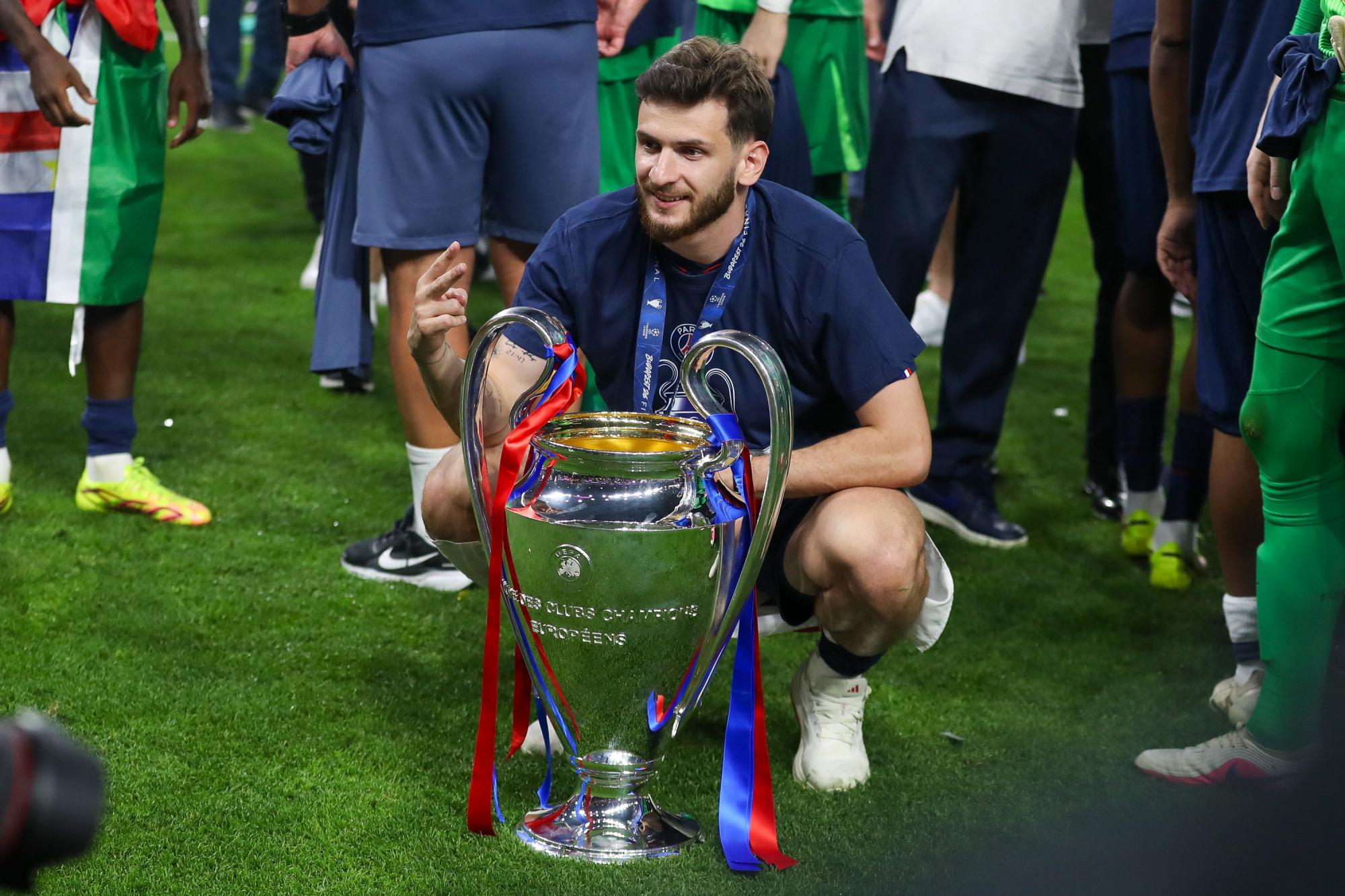 Ligue des champions - Khvicha Kvataskhelia peut-il encore croire au Ballon d'Or après le sacre du PSG ?