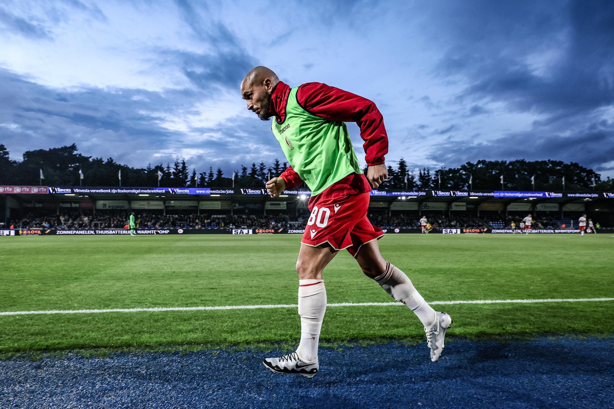 L'ancien joueur de Reims et international maltais Teddy Teuma annonce son départ du Standard Liège