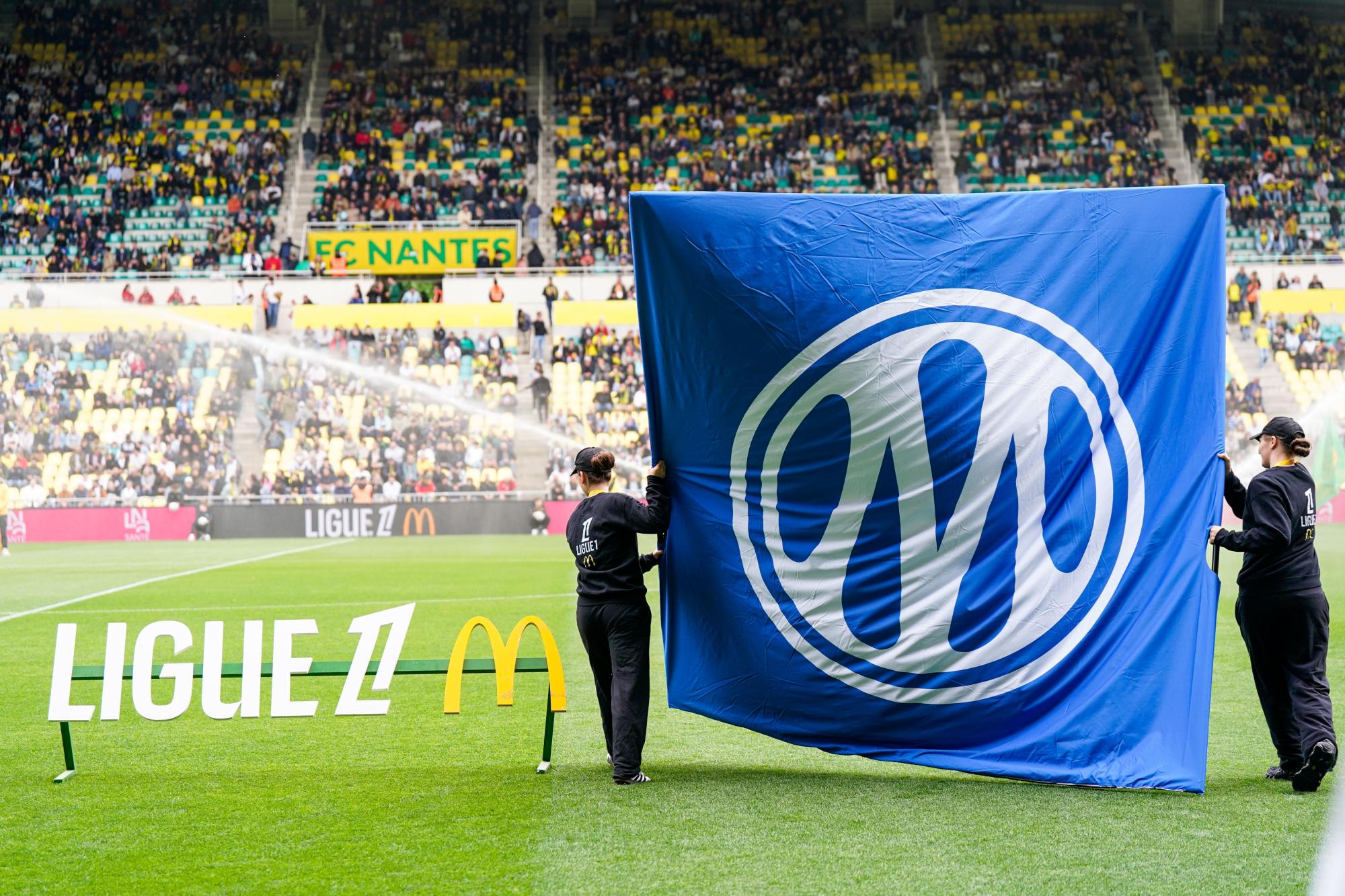 L'Olympique de Marseille ne saura pas avant mercredi pour son exclusion de la Ligue Europa par l'UEFA