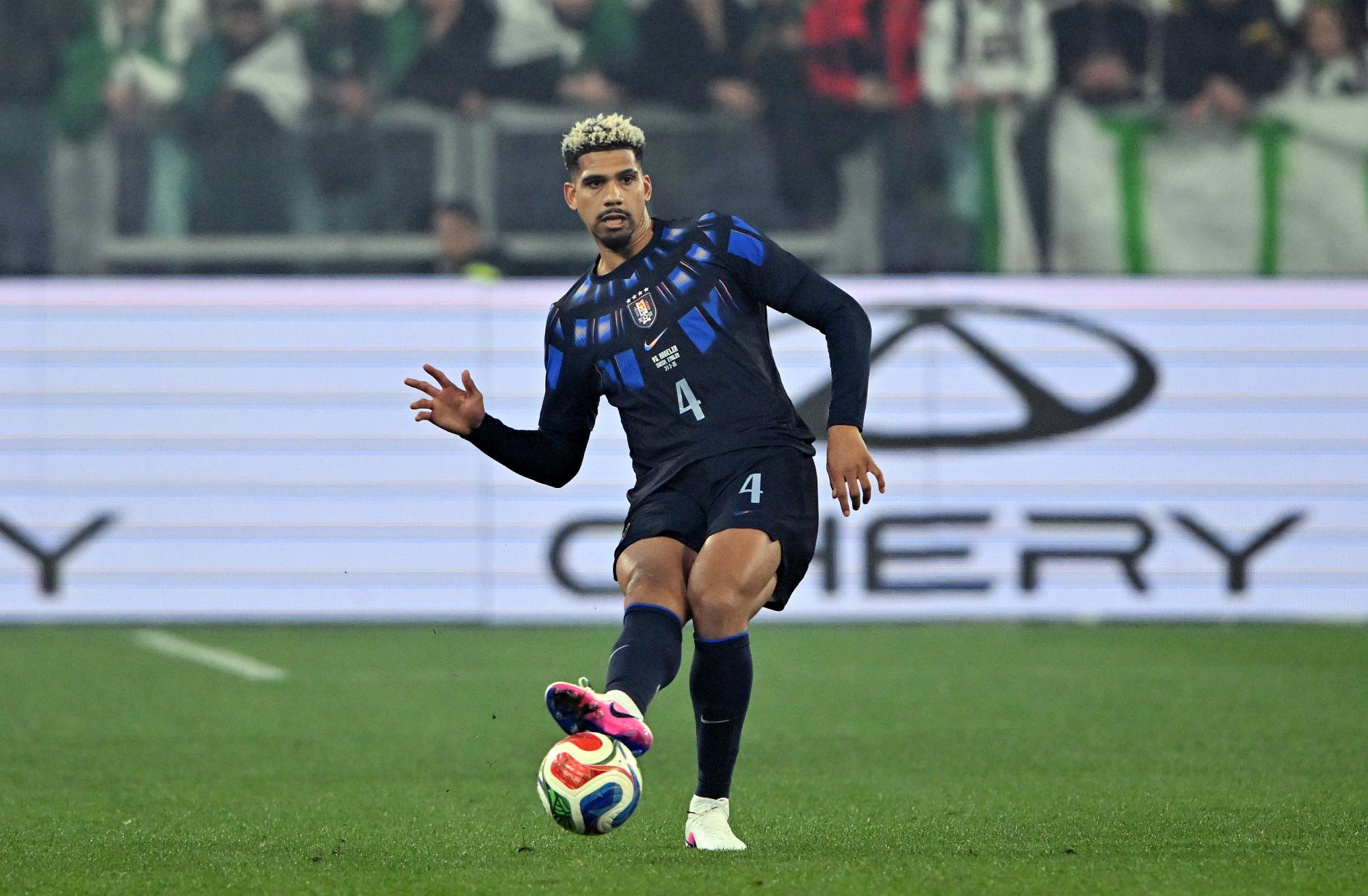 Coupe du monde 2026 : Le frère de Ronald Araújo se paye Marcelo Bielsa, sélectionneur de l'Uruguay