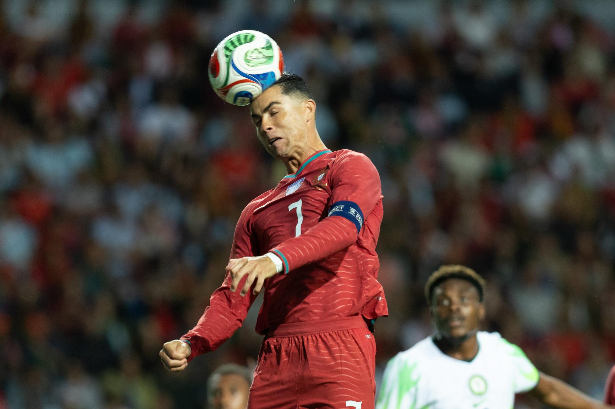 Cristiano Ronaldo rate tout, le Portugal gagne quand même