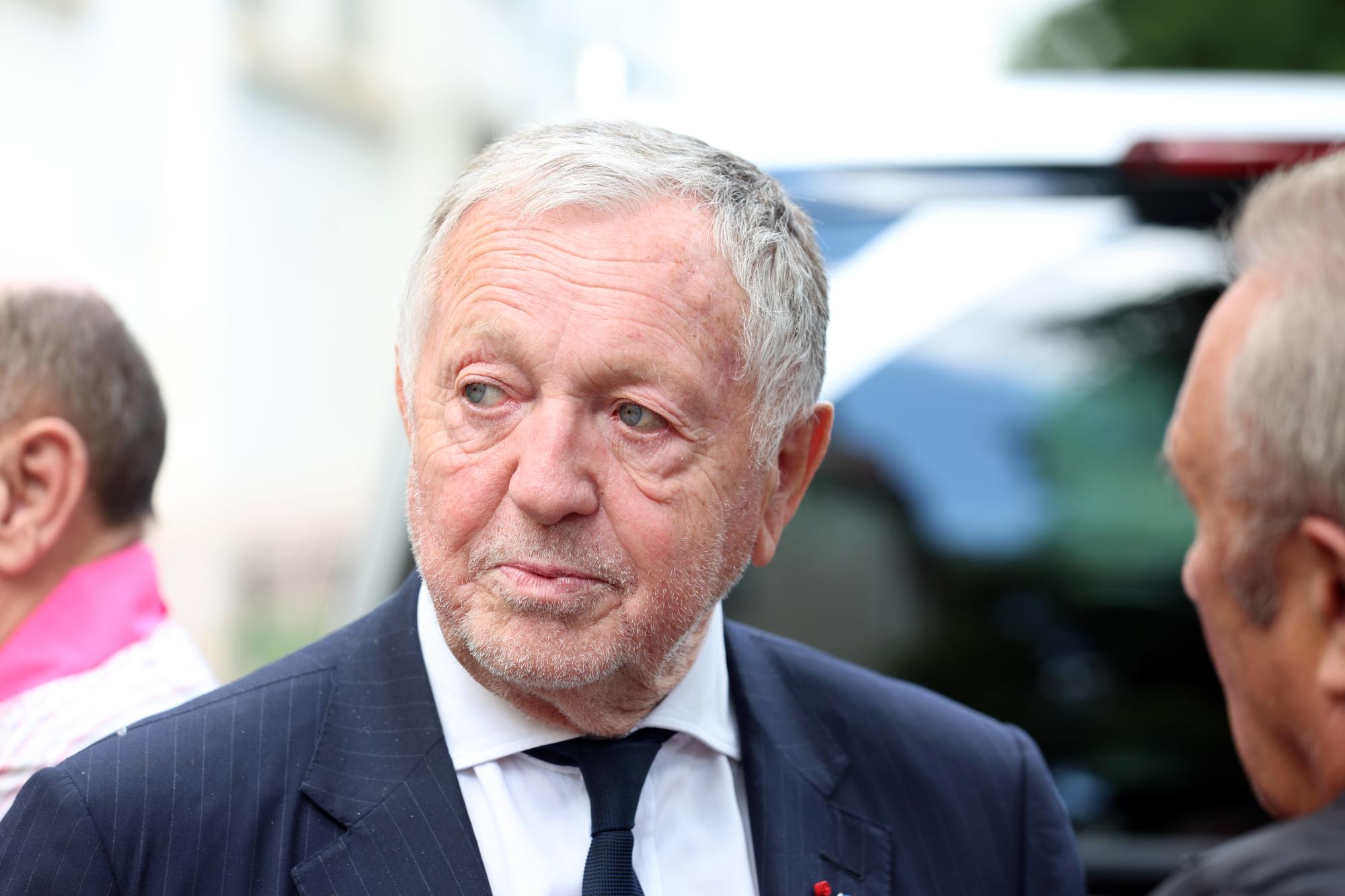 Aulas mis sur la touche à la Métropole de Lyon ?