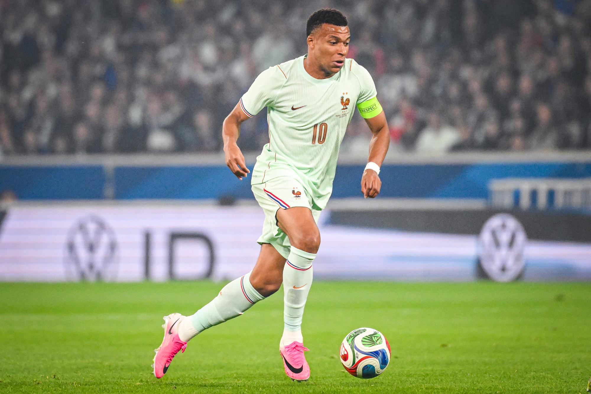 France : Deschamps sélectionneur de l'Italie ? «/Ce serait moche/» pour Kylian Mbappé
