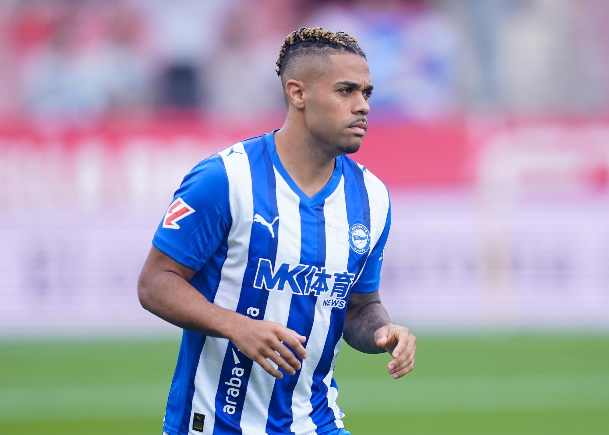 Alavés se sépare de Mariano Díaz