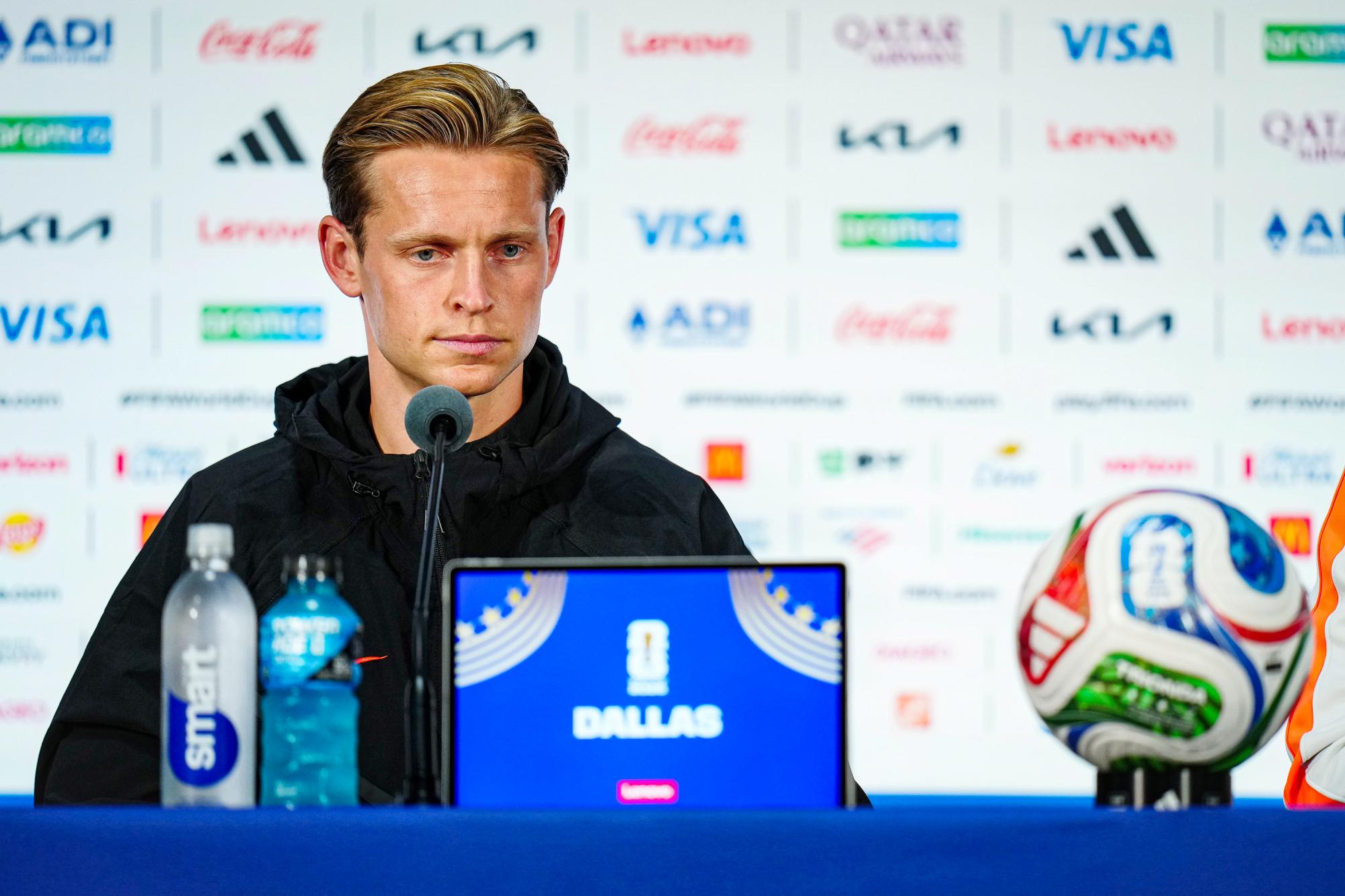 Mondial 2026 : Frenkie De Jong interdit de répondre en espagnol à une question d'un journaliste