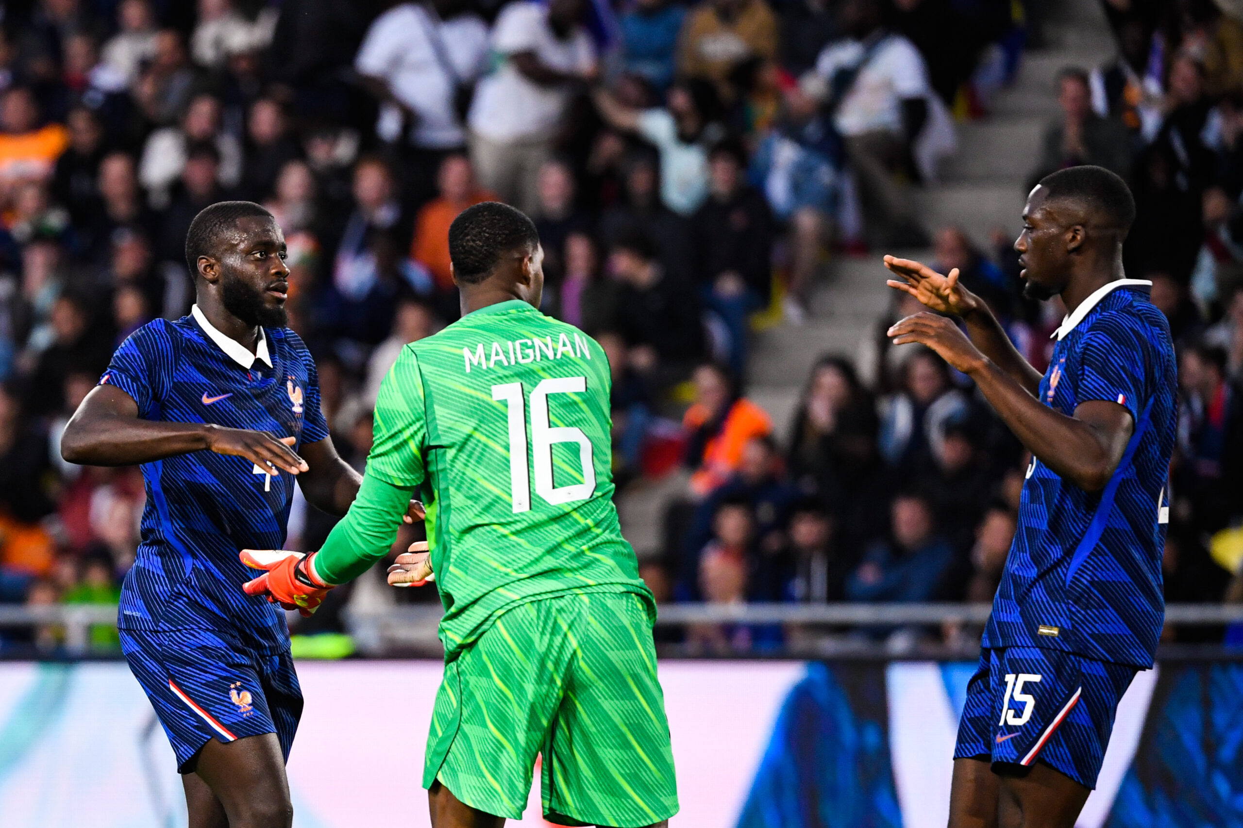 Coupe du monde 2026 : L'équipe de France entre dans la compétition face au Sénégal, entre ambitions et prudence