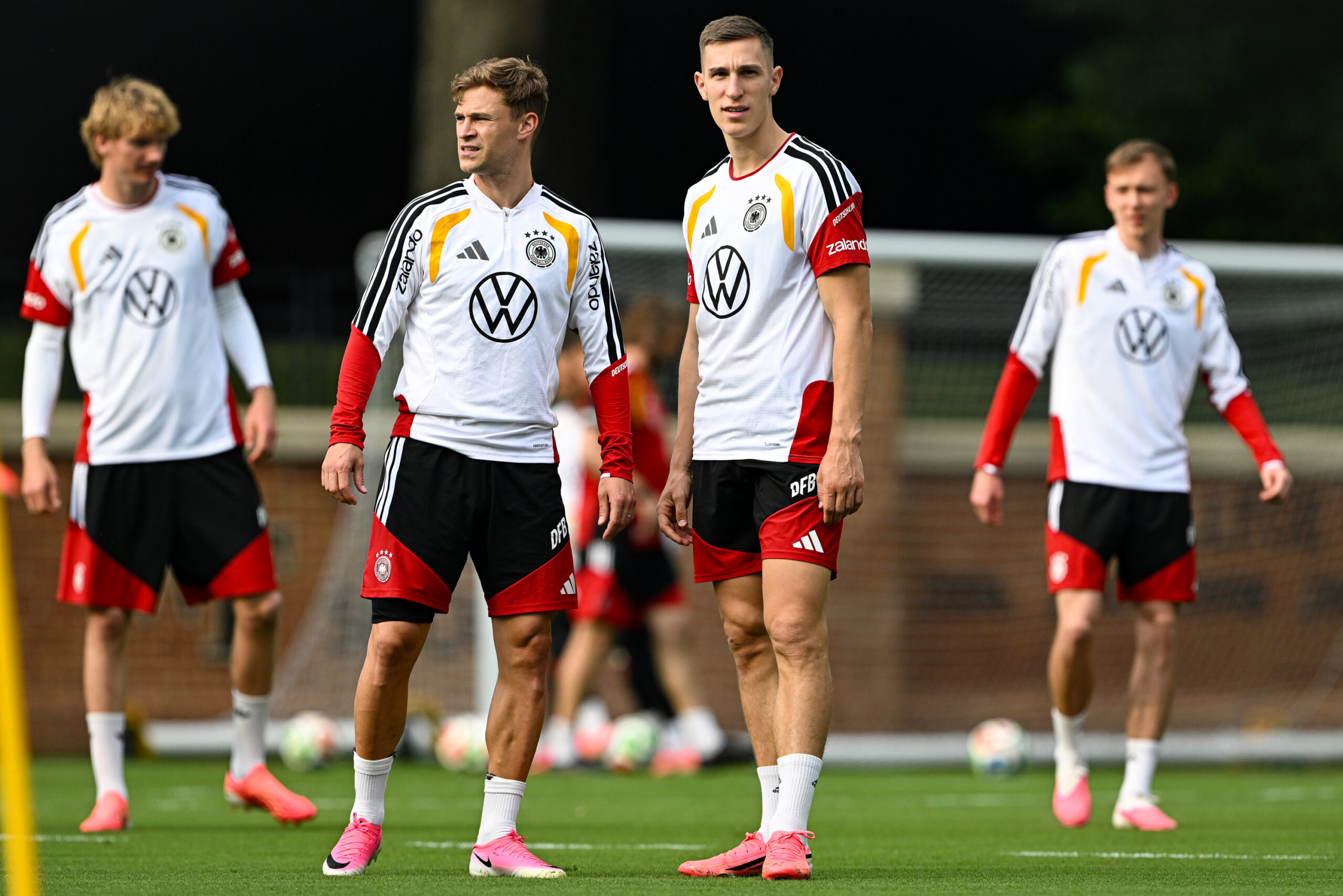 Coupe du monde 2026 : Joshua Kimmich et l'équipe d'Allemagne perturbés par un serpent venimeux découvert dans leur camp de base