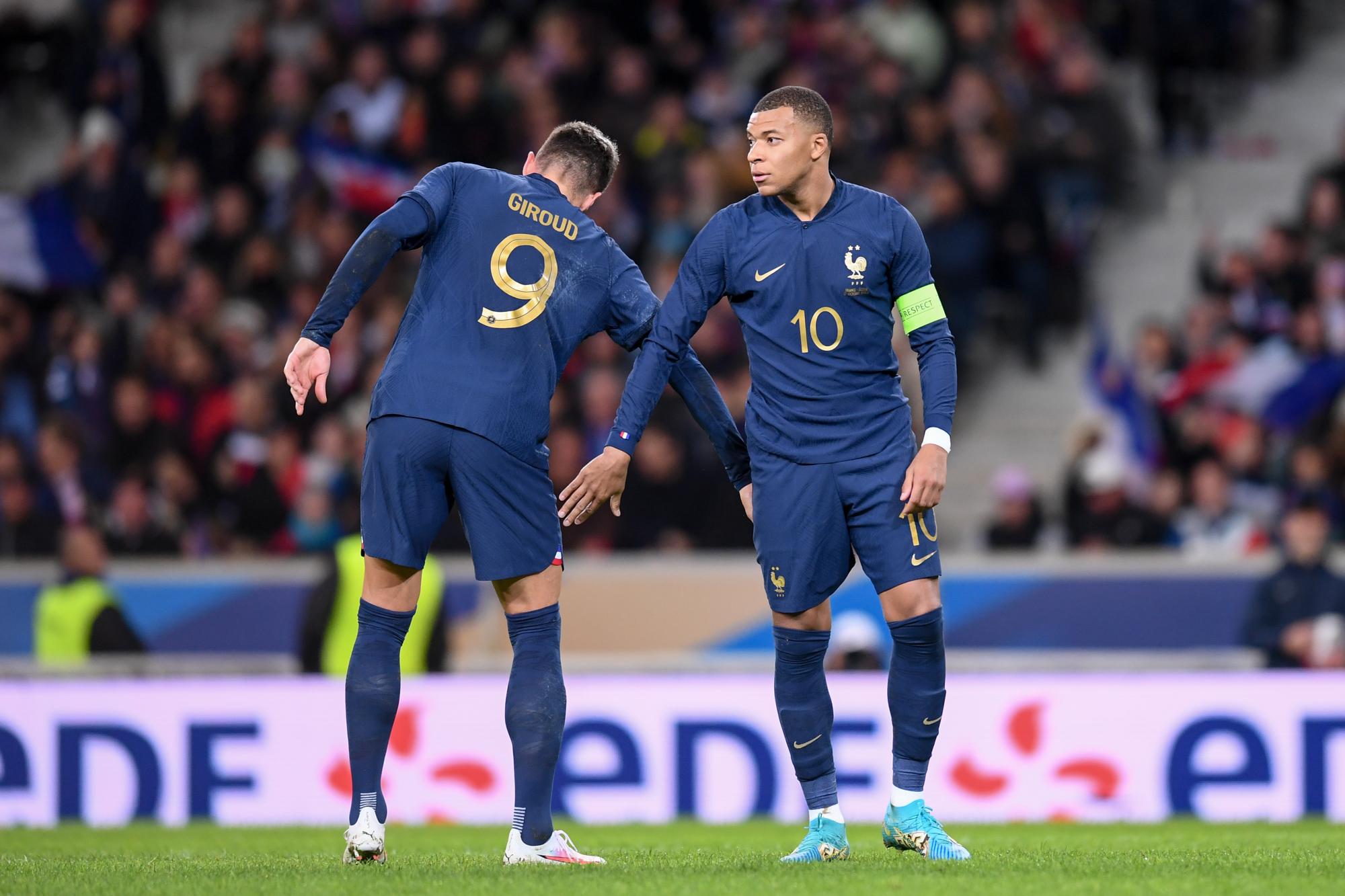 Équipe de France : Après avoir vu son record tomber, Olivier Giroud salue Kylian Mbappé