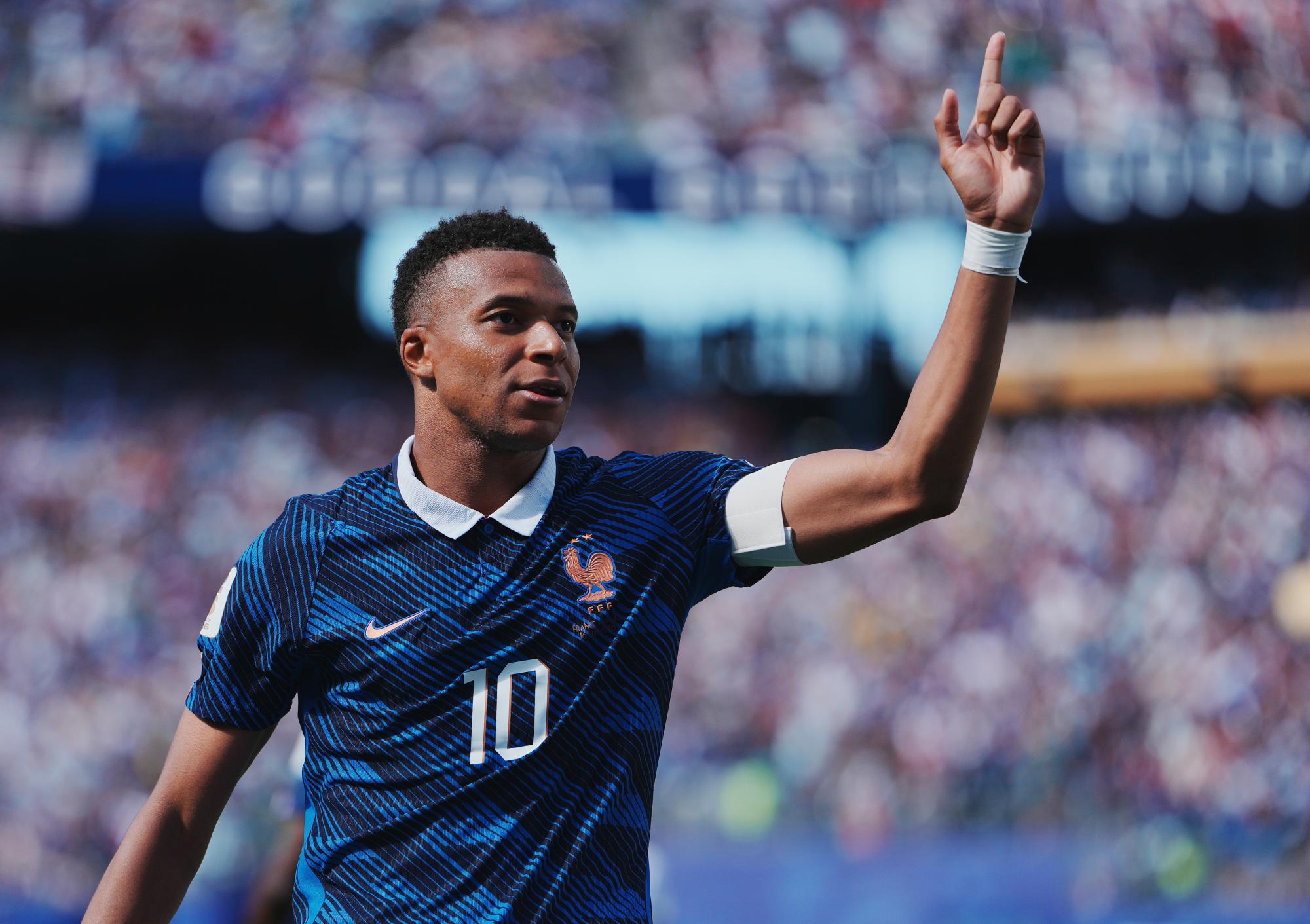 Coupe du monde : Avant le doublé de Kylian Mbappé, Claude Makélélé détruisait le capitaine des Bleus