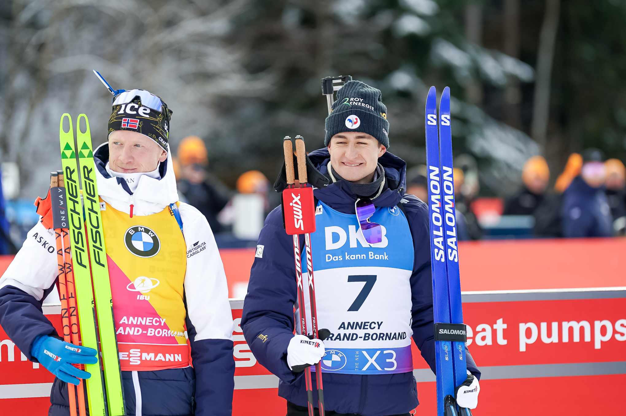 « Je préfère le football l'été et le biathlon l'hiver » : rencontre avec les biathlètes Éric Perrot et Johannes Bø avant Norvège-France en Coupe du monde