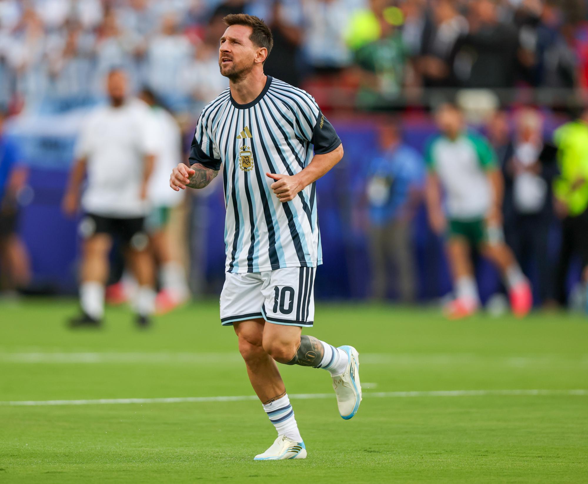 Mondial 2026 : Javier Milei s'indigne après une fake news sur le père de Lionel Messi