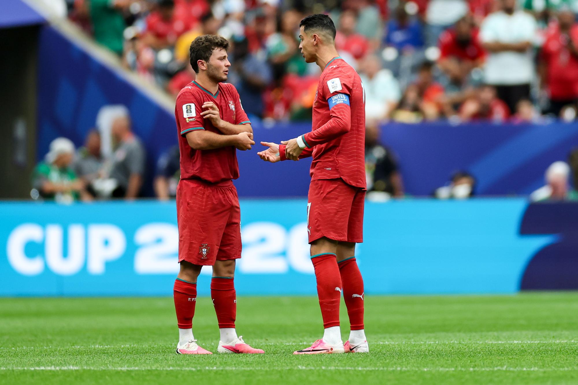 Portugal : João Neves mange une sauce à cause d'une phrase sur Cristiano Ronaldo