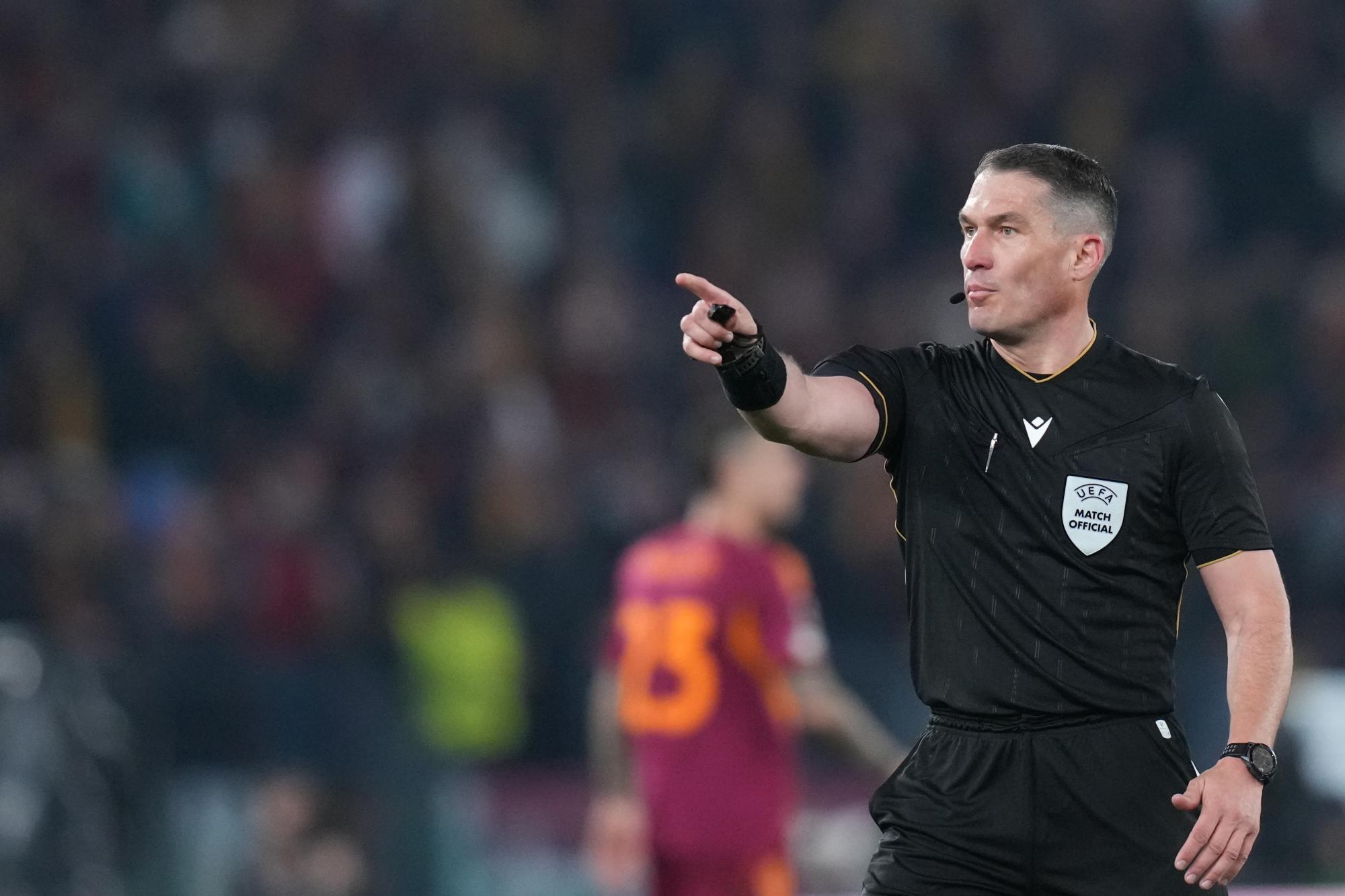 Mondial 2026 - Pourquoi l'arbitre de Tunisie-Norvège porte un maillot spécial ?