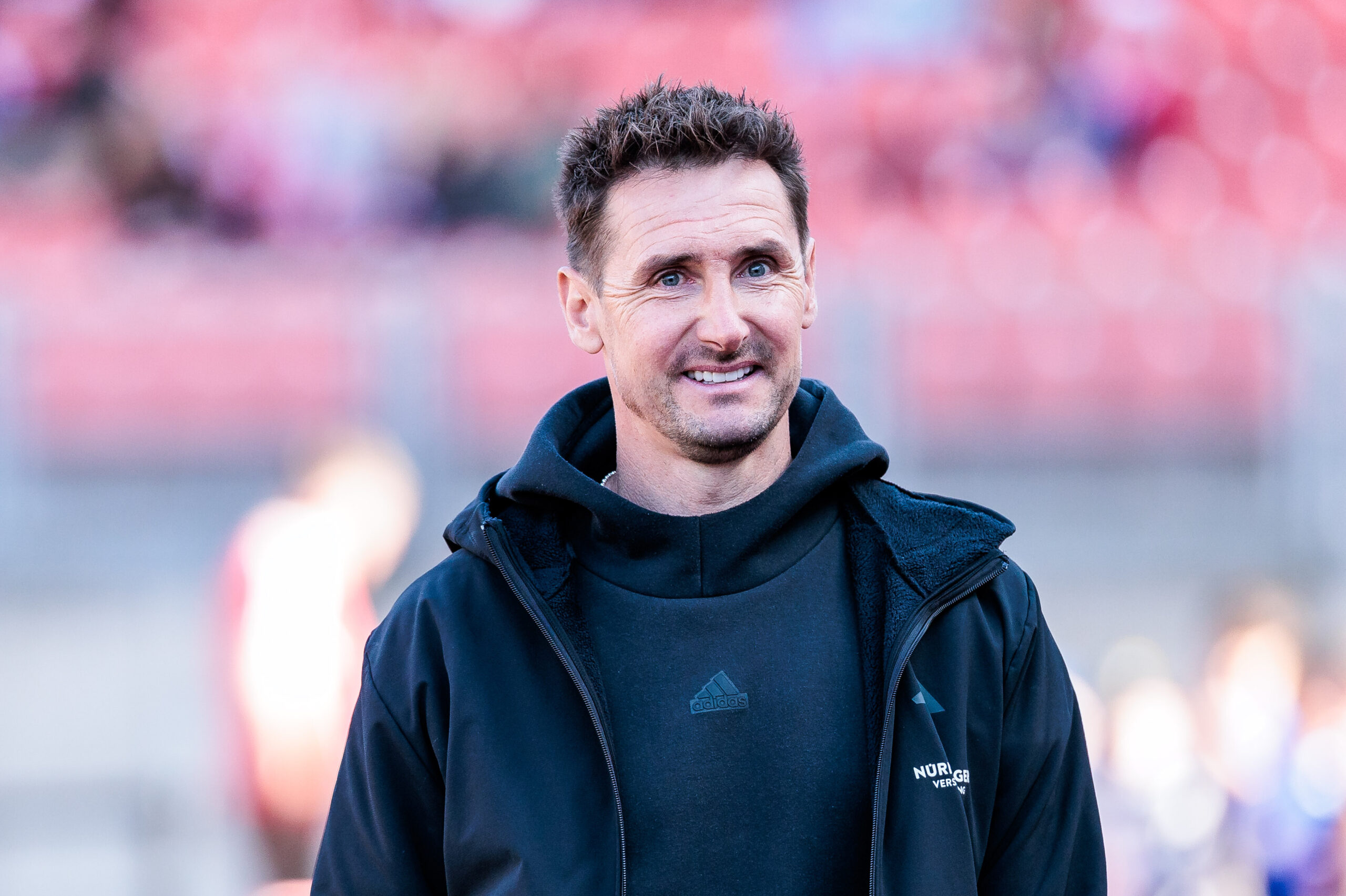 Coupe du monde 2026 : Miroslav Klose félicite Lionel Messi, nouveau détenteur du record de buts dans l'histoire du Mondial