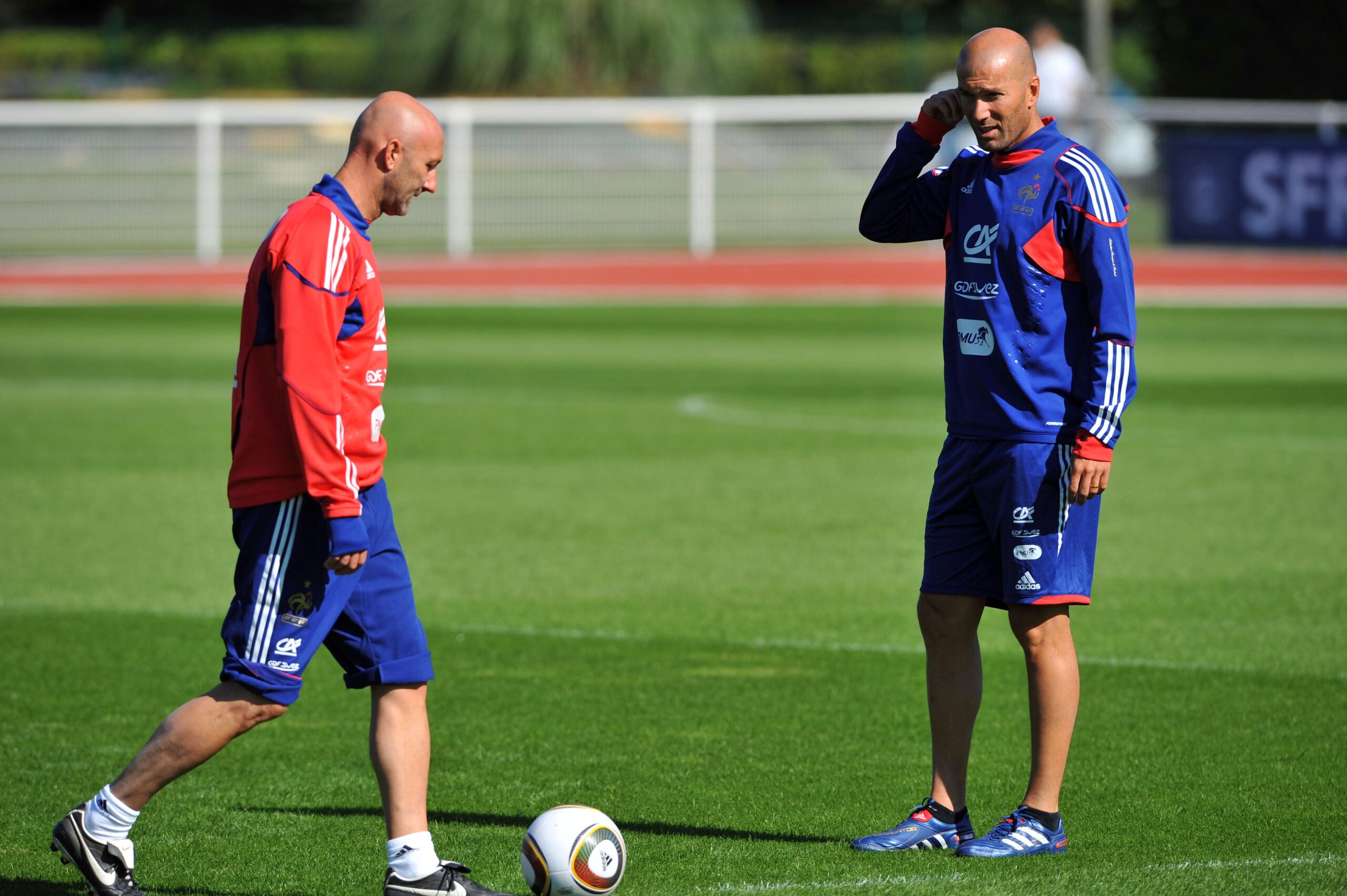 Équipe de France : Fabien Barthez dans le staff de Zinédine Zidane ?