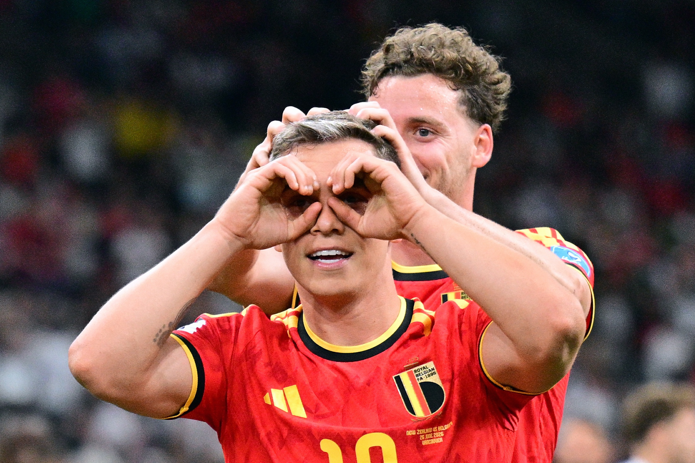 Portée par un doublé de Leandro Trossard, la Belgique bat largement la Nouvelle-Zélande et se qualifie pour les seizièmes de finale de la Coupe du monde