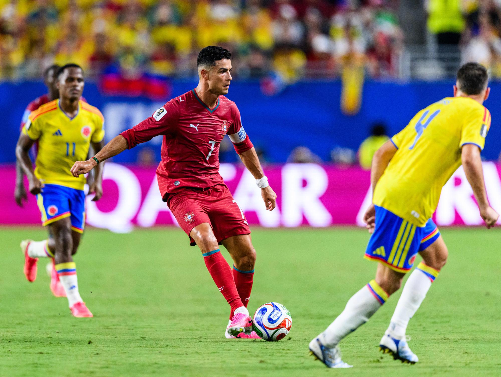 Coupe du monde : la Colombie et le Portugal se quittent bons amis et filent en seizièmes de finale