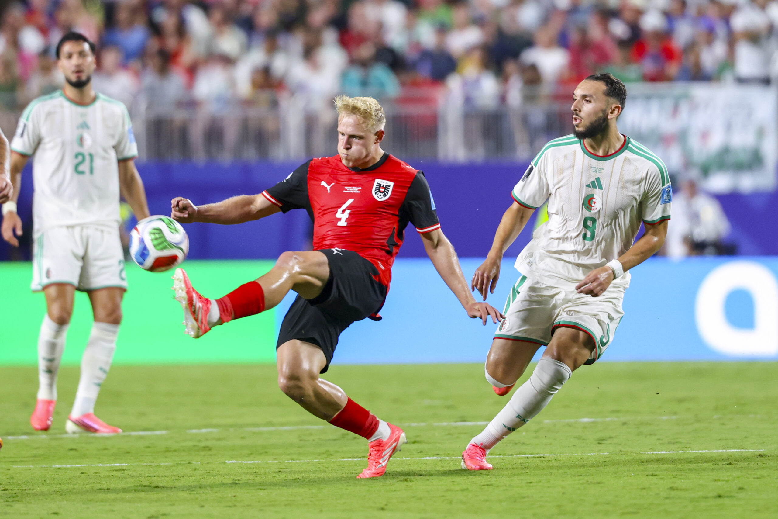 En se quittant bons amis, l'Algérie et l'Autriche disent bonjour aux seizièmes de finale du Mondial 2026