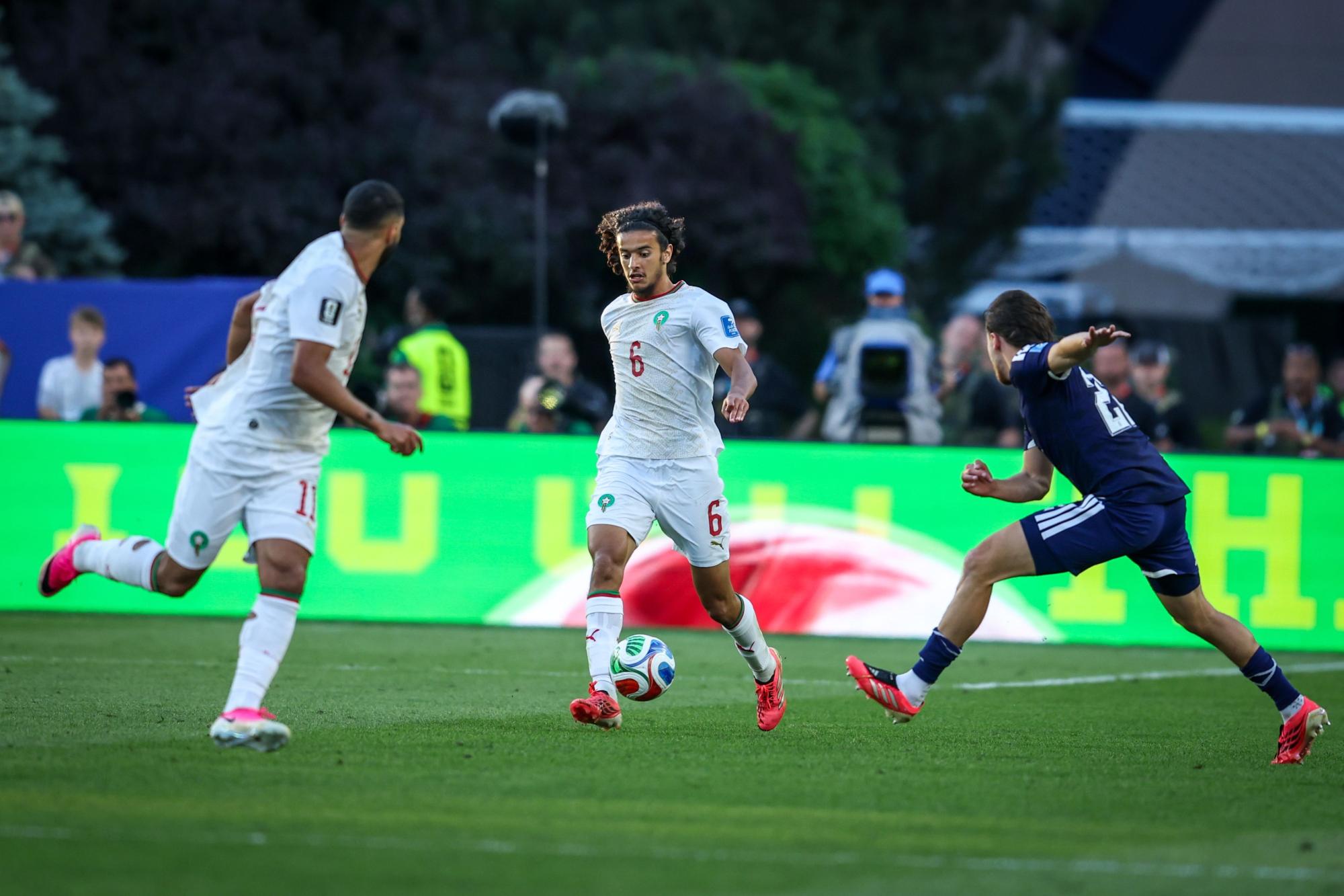 Mondial 2026 : Summerville titulaire du côté des Pays-Bas, Ayyoub Bouaddi dans le onze de départ marocain... les compositions de Pays-Bas-Maroc sont tombées