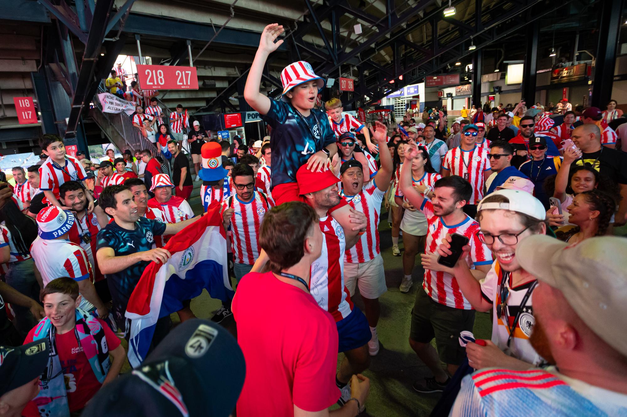 Mondial 2026 : Après sa qualification historique en huitième de finale, le président paraguayen, Santiago Pena annonce un jour férié