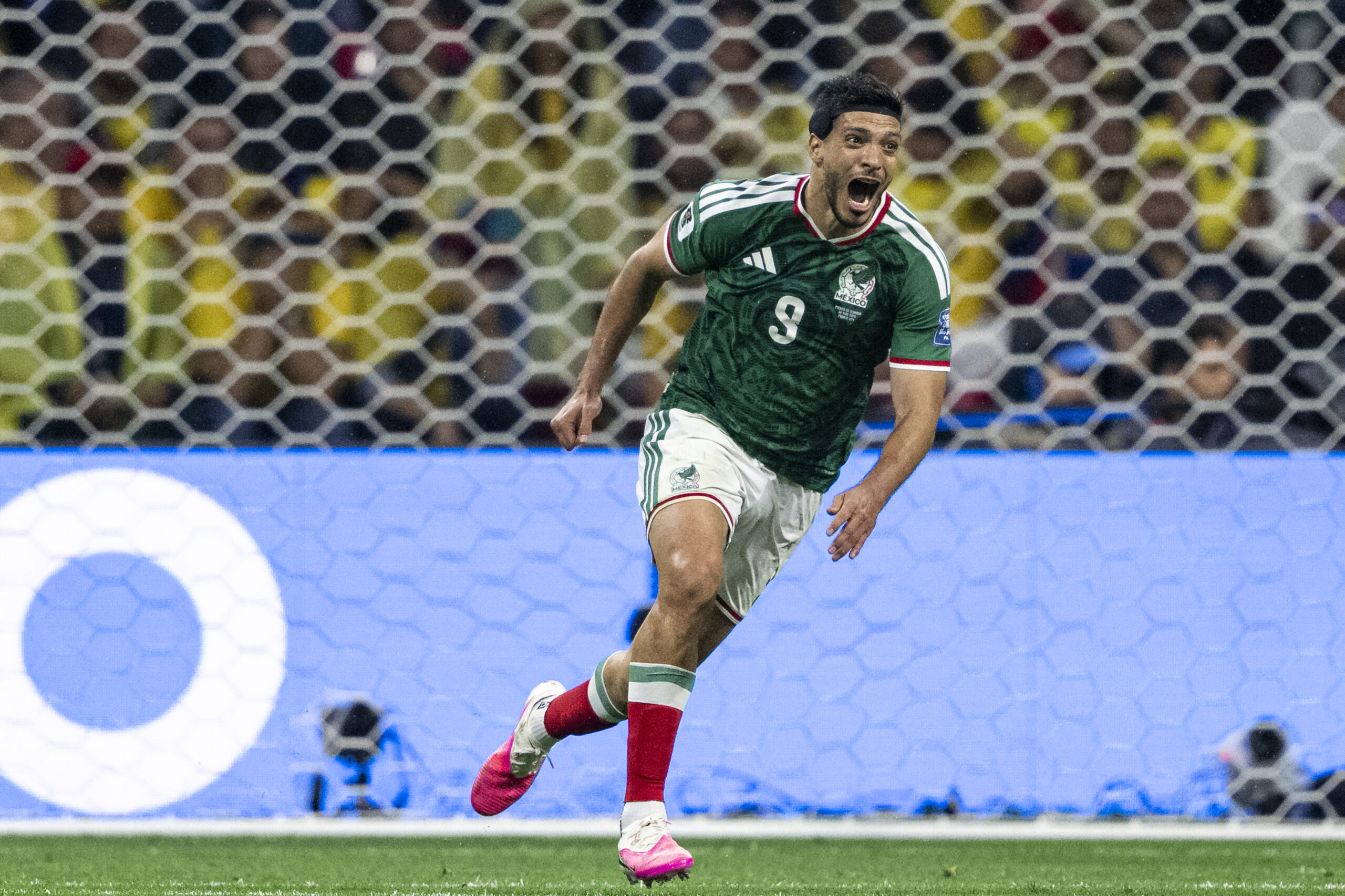 Mondial 2026 : Le Mexique pose sa candidature en explosant l'Equateur