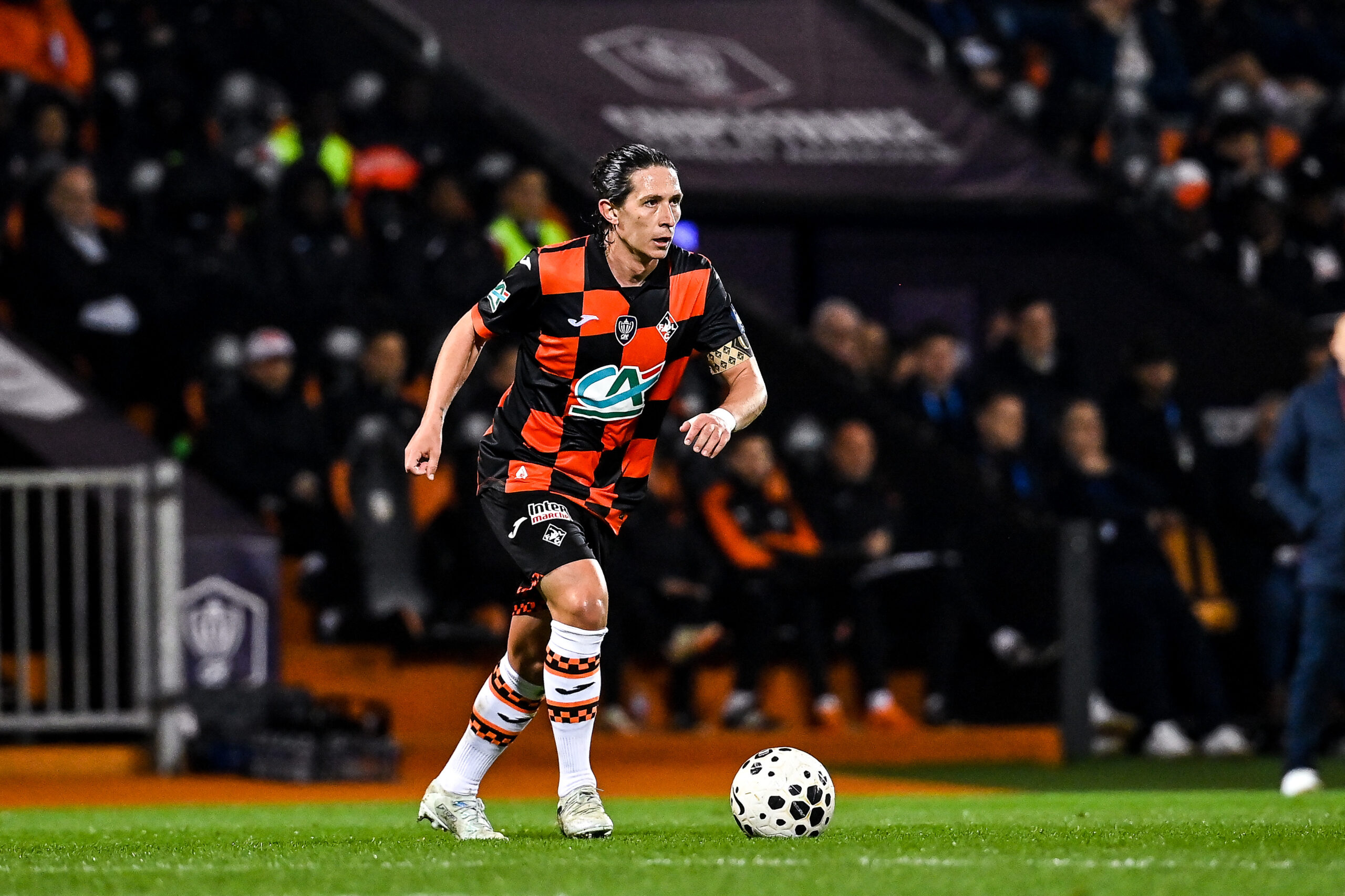 Mercato - Ligue 1 : après Lorient, Laurent Abergel rejoint officiellement Nice