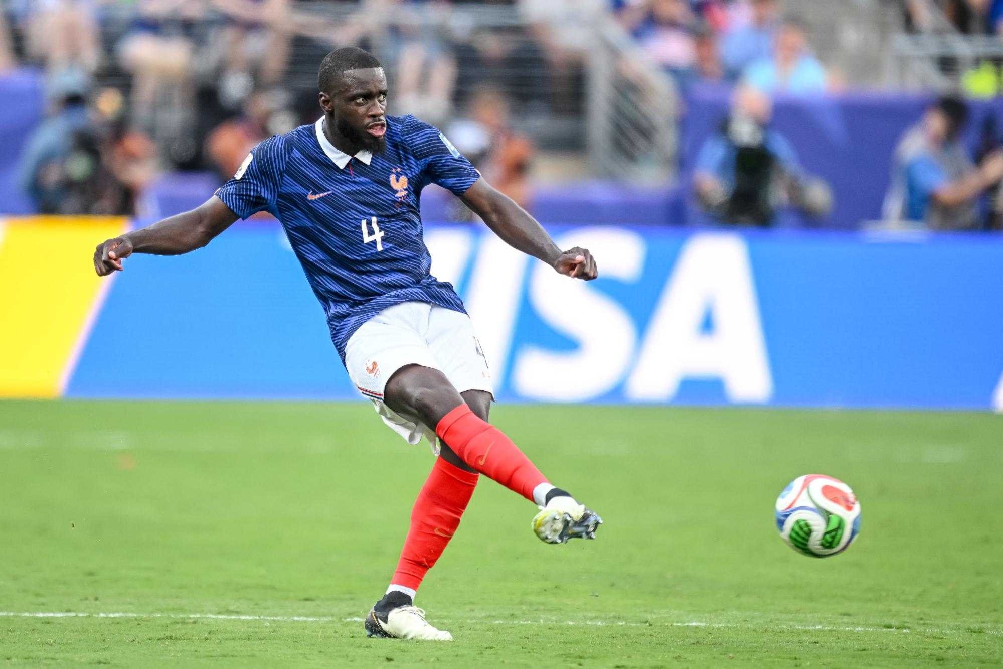Mondial 2026 - Paraguay-France : Dayot Upamecano, le roc défensif indispensable pour les Bleus