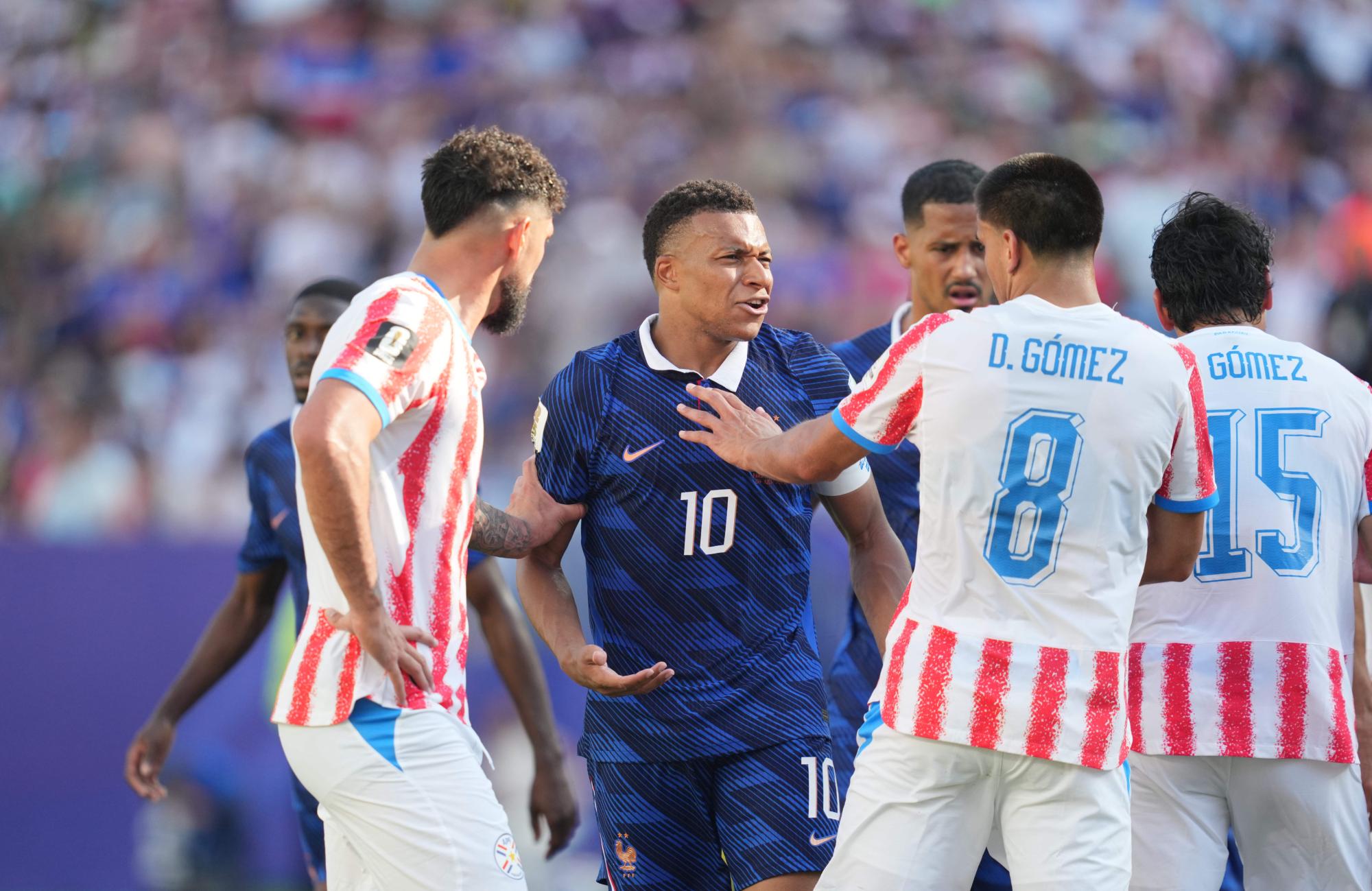 Mondial 2026 : Didier Deschamps a envoyé des gardes du corps à Kylian Mbappé après la victoire face au Paraguay