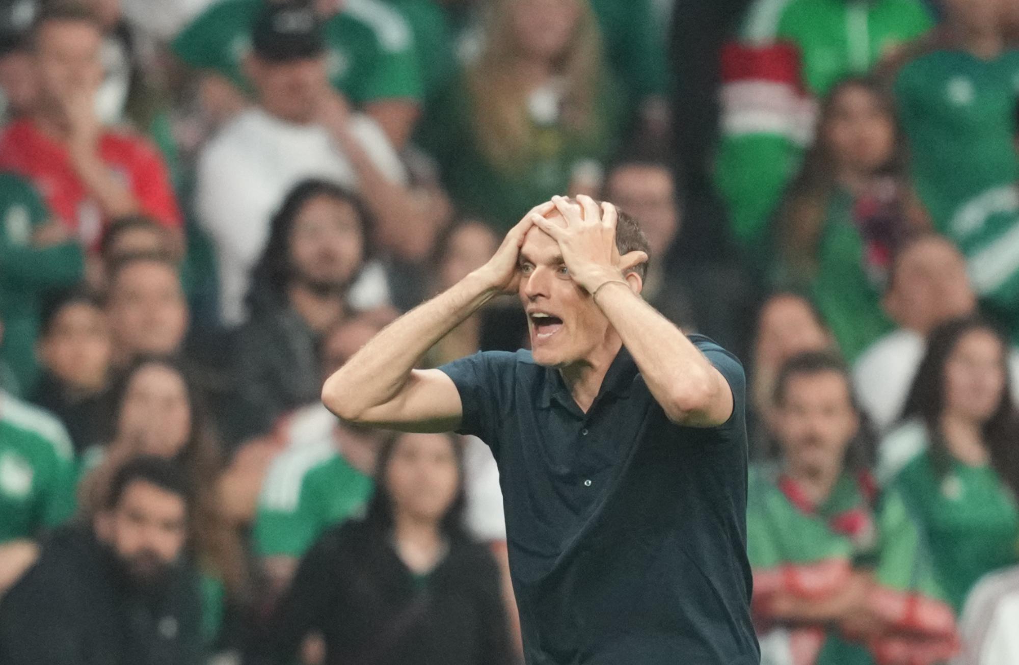 «/Trois Sud-Américains à la VAR pour un match pareil ?/» : après les cameramen, Thomas Tuchel s'en prend aux arbitres