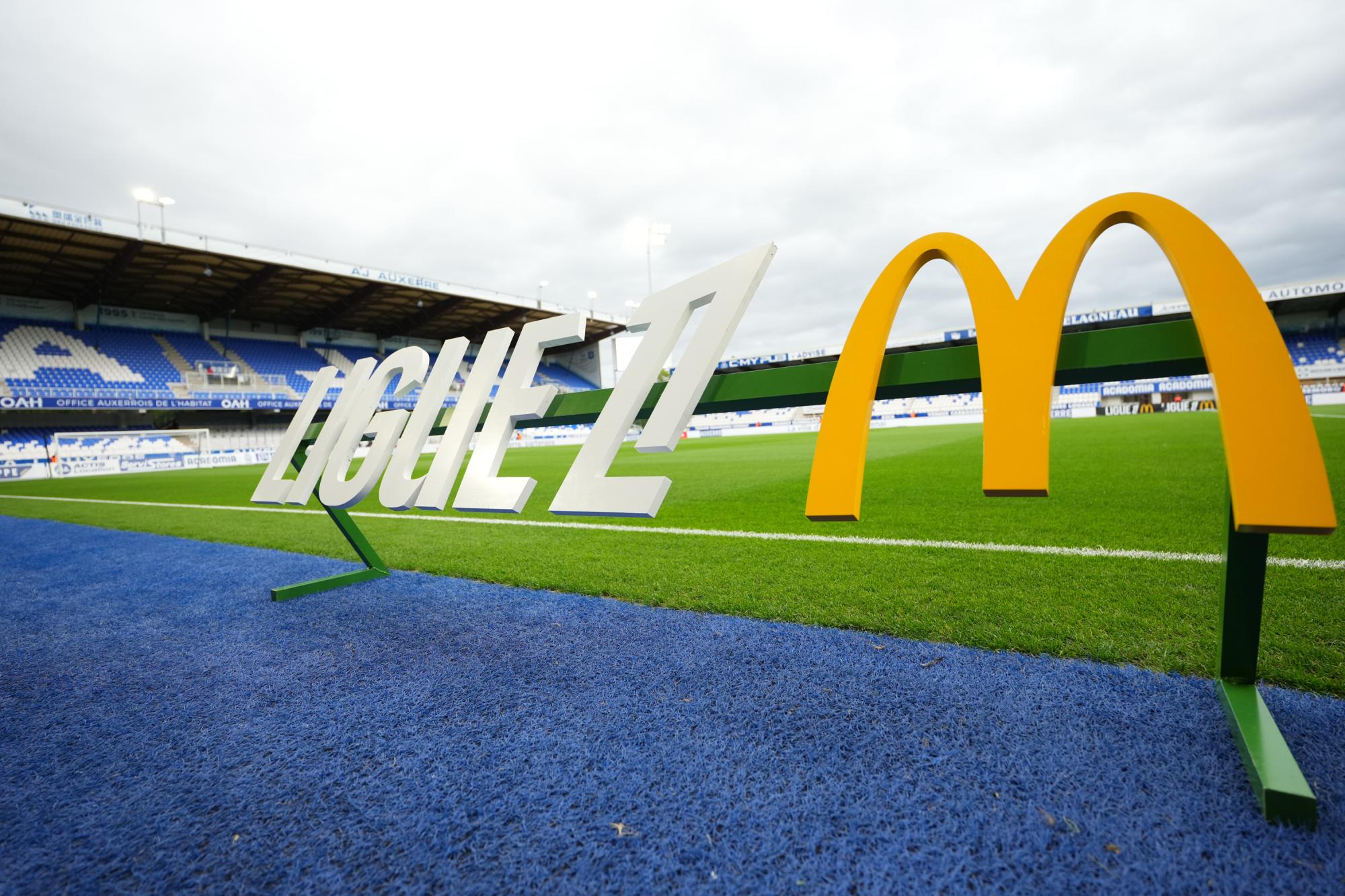 Un jeune Chinois arrive à Auxerre, le premier en Ligue 1 depuis 1999 ?