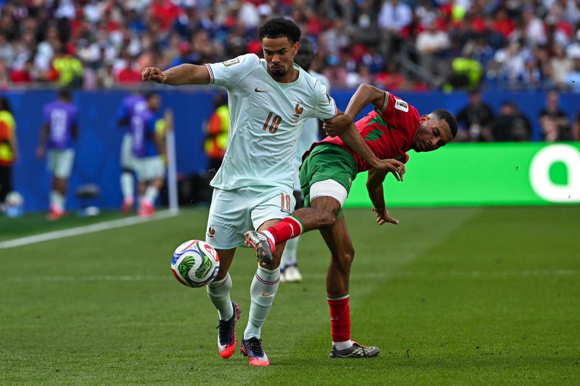 Mondial 2026 - France : L'émotion de Warren Zaïre-Emery après ses débuts en Coupe du monde face au Maroc
