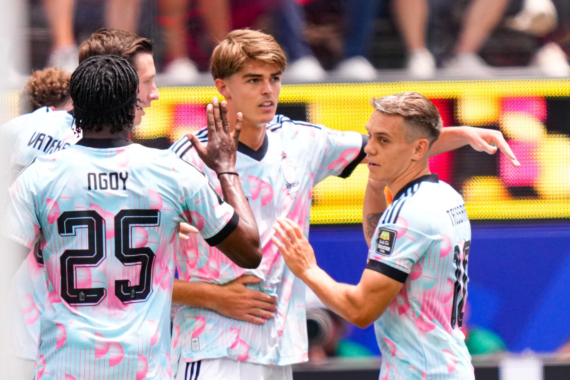 Coupe du monde : en brisant l'invincibilité d'Unai Simon, Charles De Ketelaere écrit l'histoire de l'Atalanta Bergame