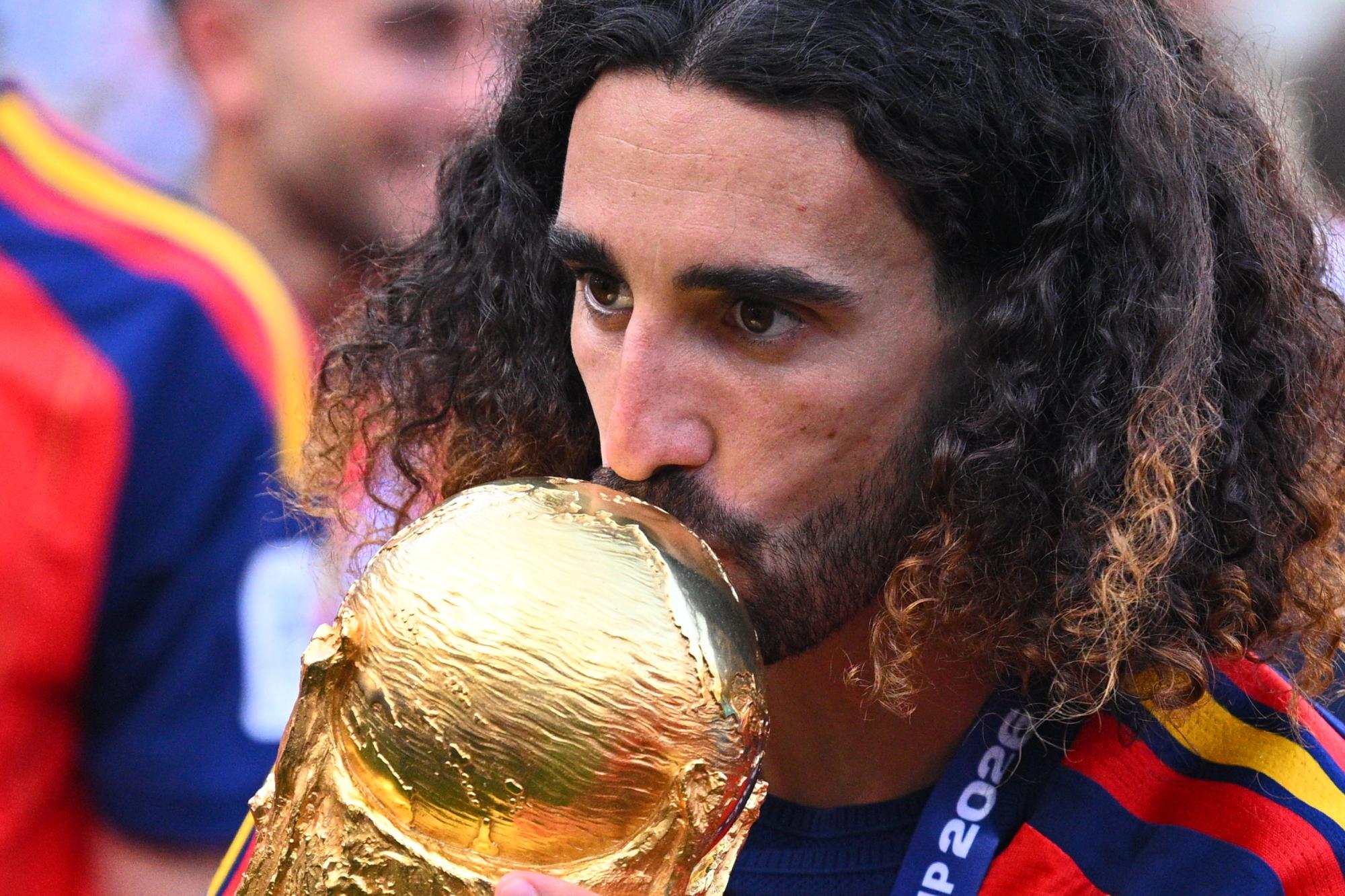 Marc Cucurella tient sa parole et se fera tatouer le visage de Luis de la Fuente, mais où ?