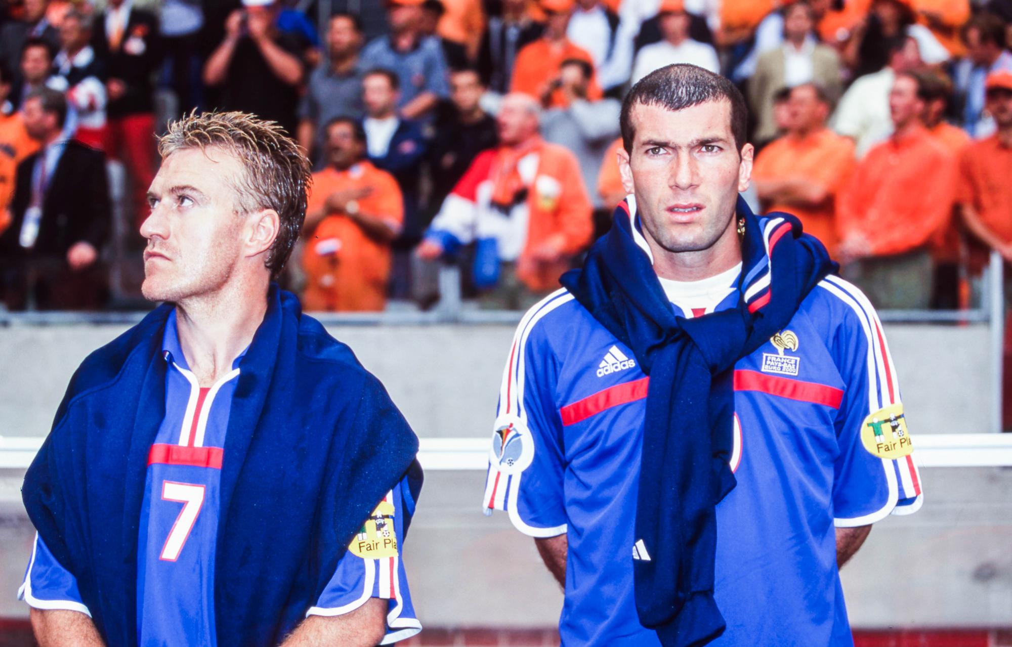Equipe de France : pourquoi la succession de Didier Deschamps par Zinédine Zidane est difficilement gérée par la FFF ?