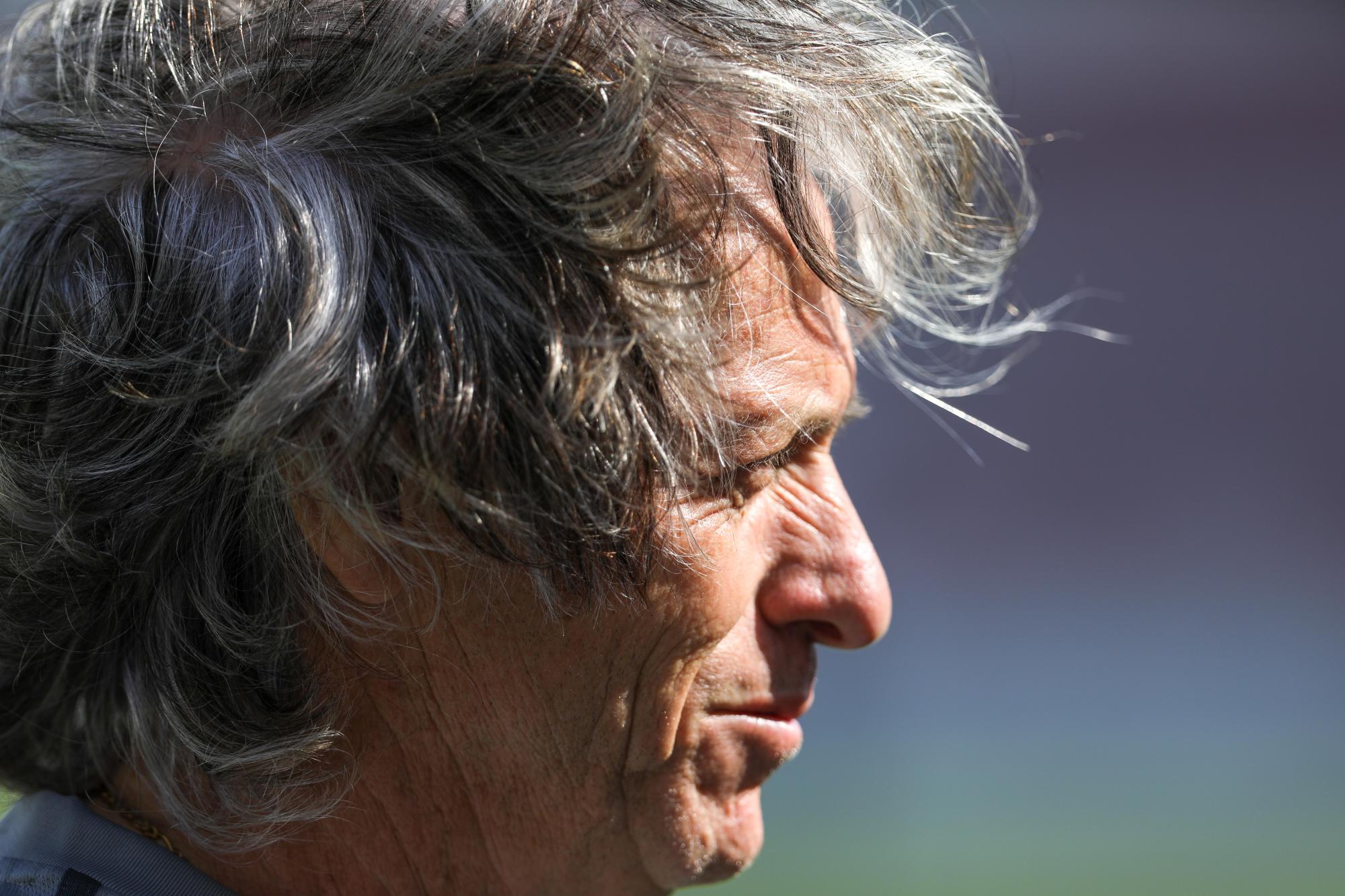 Portugal : Jorge Jesus ne prévoit pas de tout chambouler avec seulement « deux ou trois nouveaux joueurs »