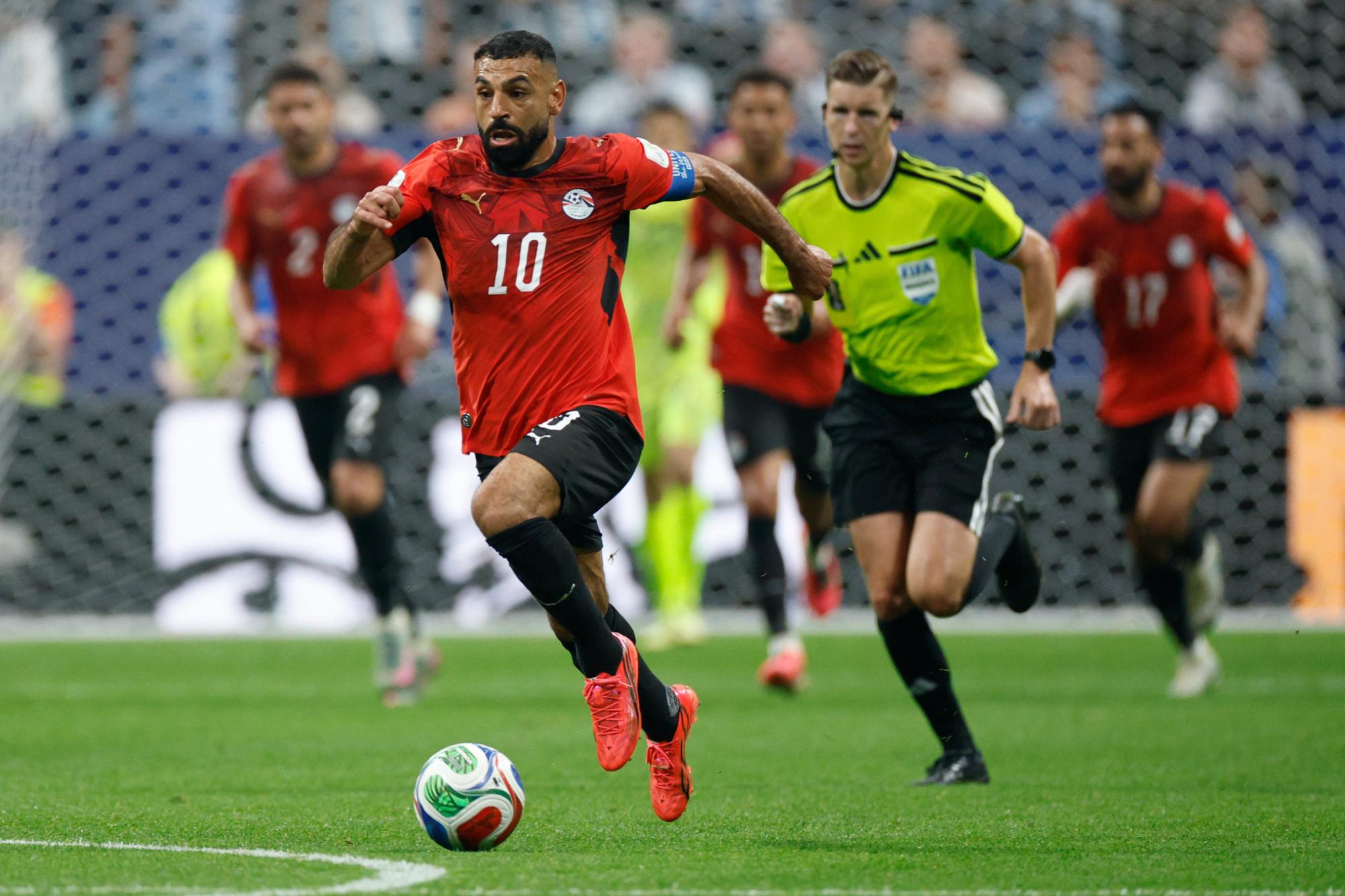Mercato : Un club turc fait les yeux doux à Mohamed Salah et attend sa réponse