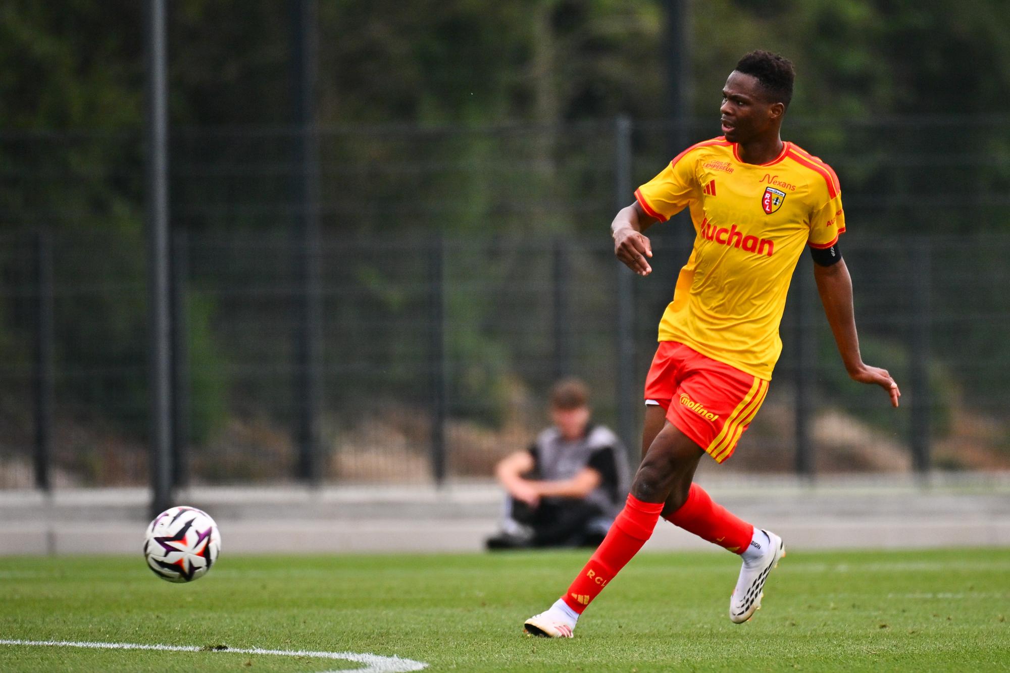 Premier League : Mamadou Sangaré quitte Lens pour rejoindre Brentford pour plus de 45 millions d'euros