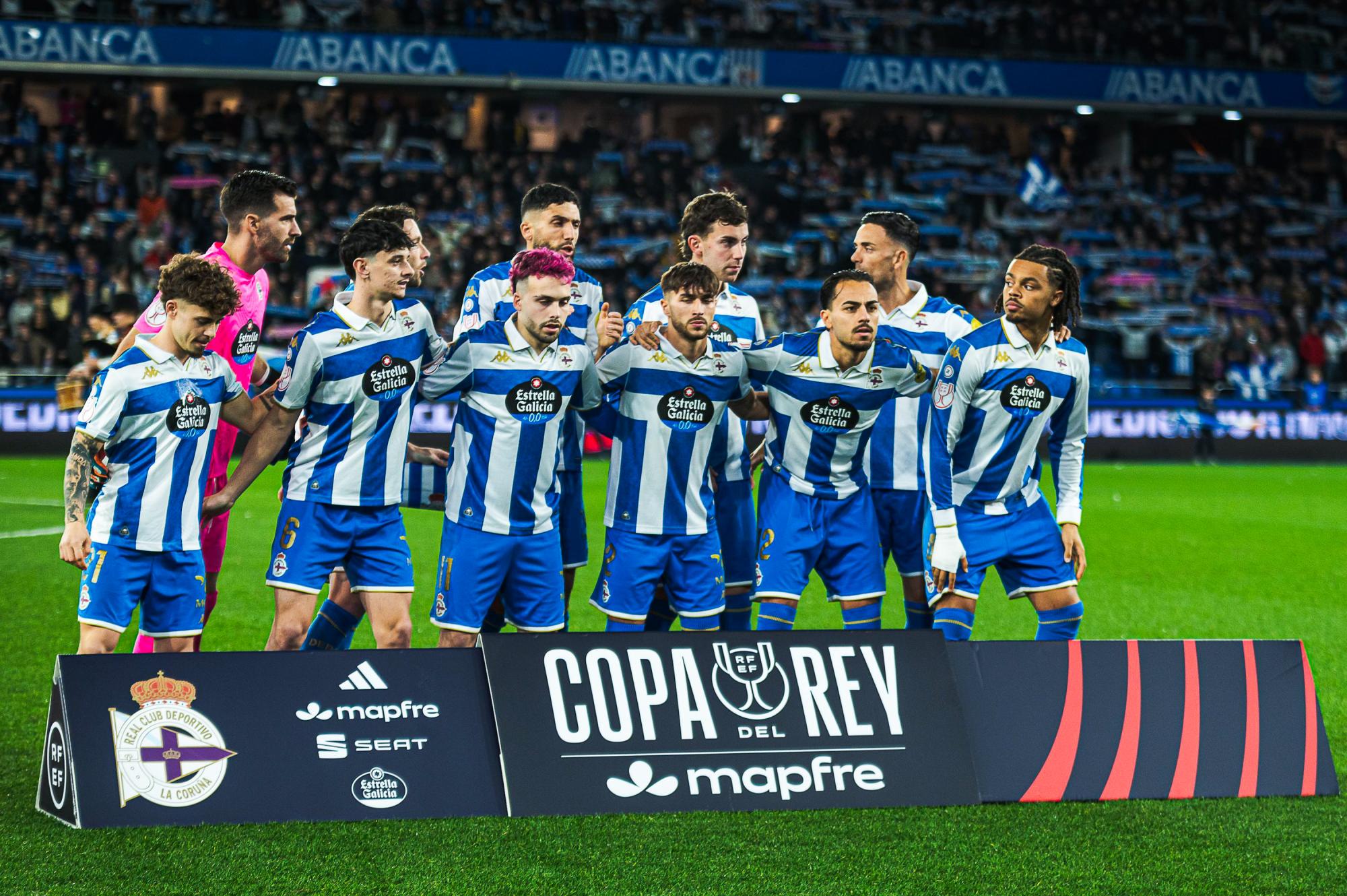 Le gardien du Deportivo La Corogne offre un sacré but casquette à Sankt Pauli en match amical