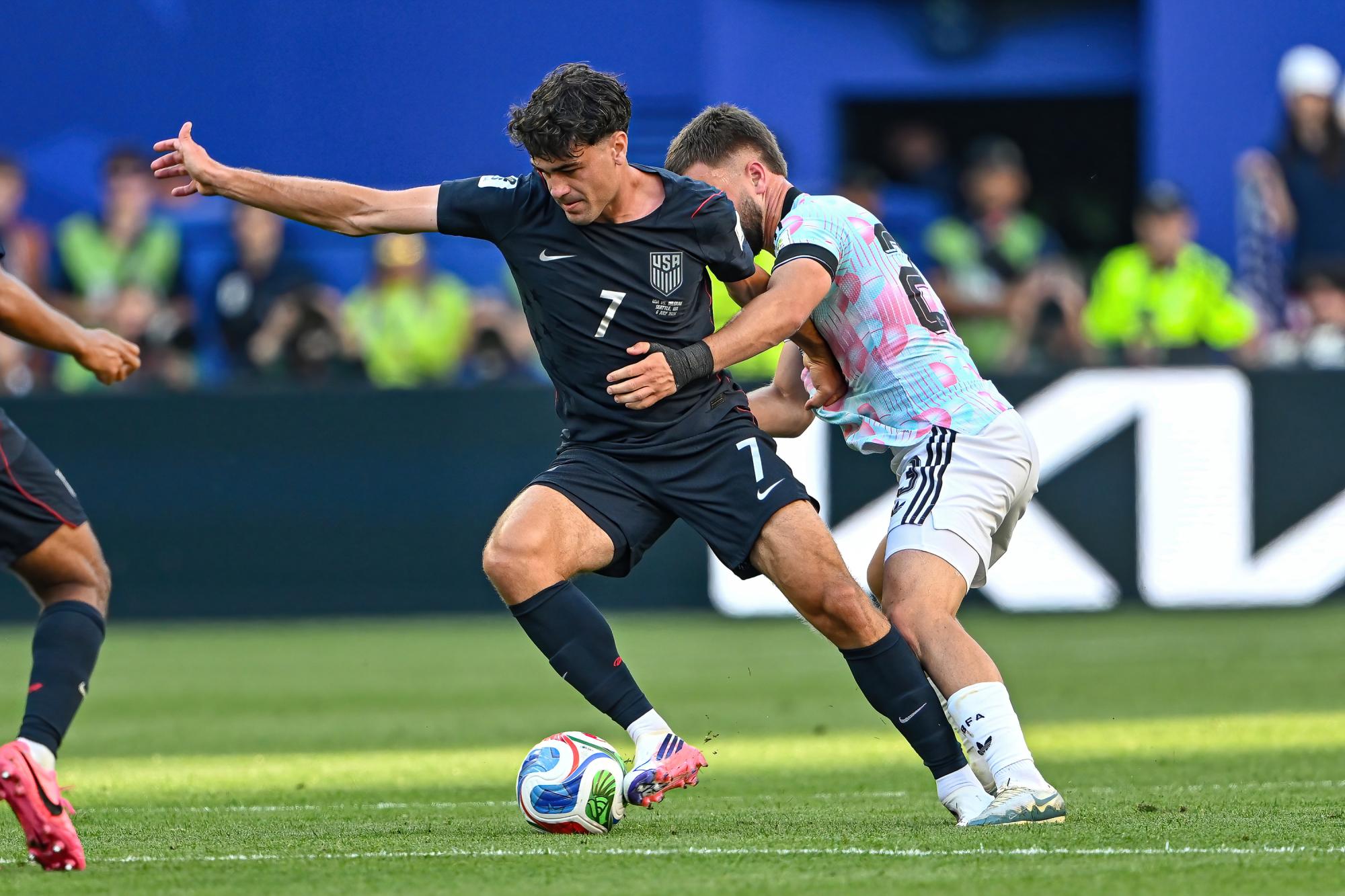 Giovanni Reyna, ancien grand espoir du foot étasunien, va rejoindre Strasbourg