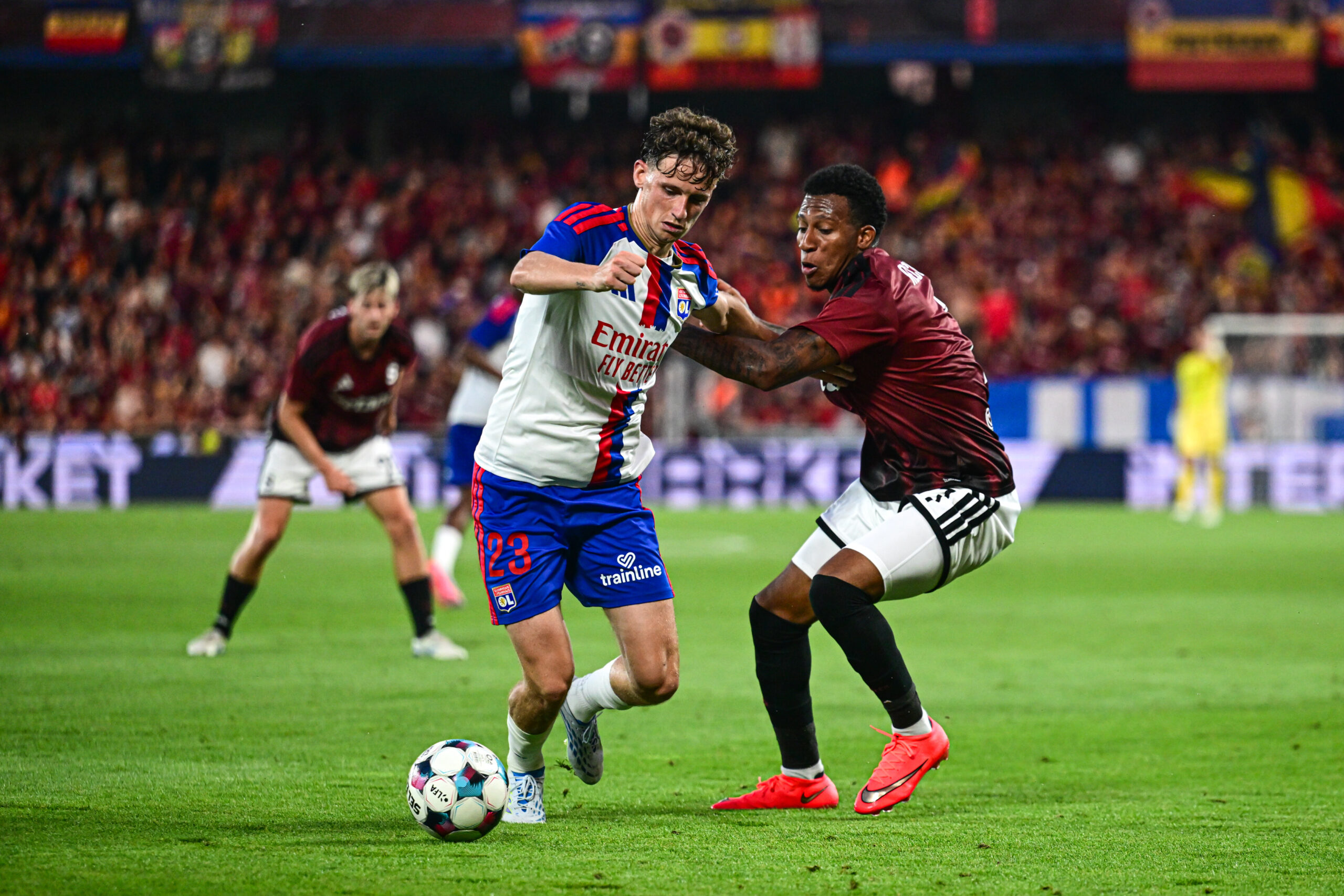 Ligue des champions : Lyon souffre et s'incline logiquement au Sparta Prague