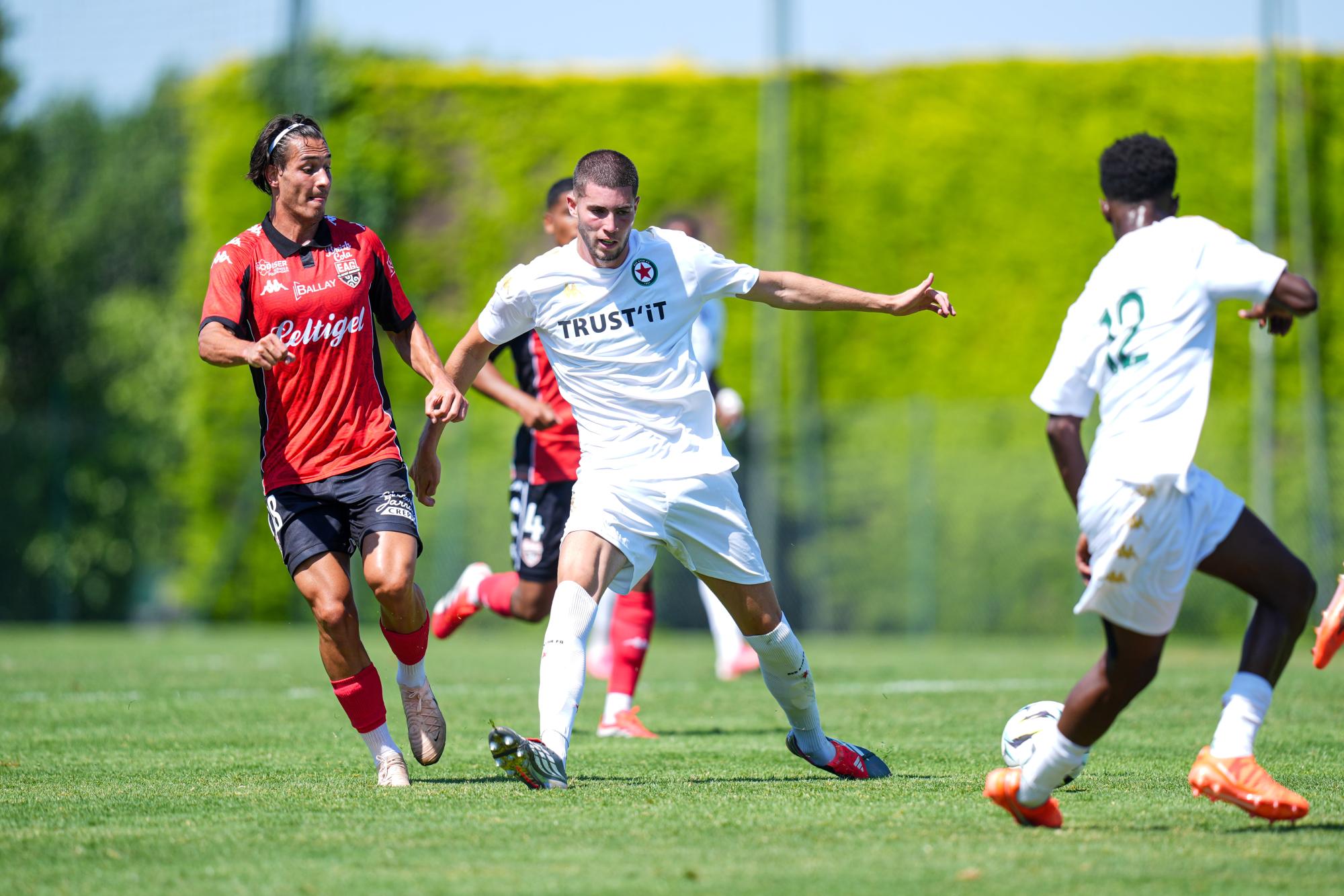 Les dix attractions de la saison 2026-2027 en Ligue 2