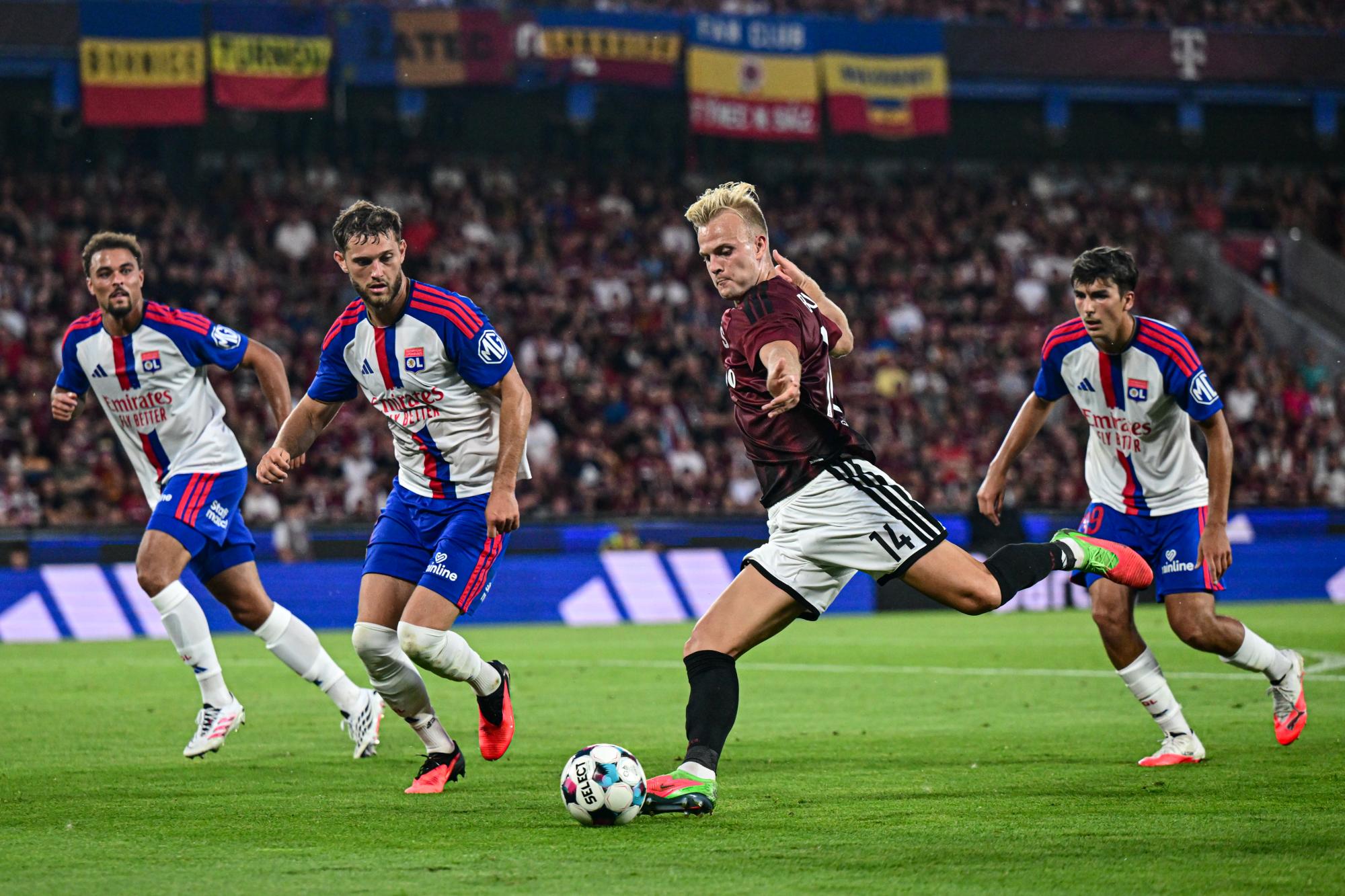 3e tour de Ligue des champions : le XI de Lyon renforcé pour le retour contre le Sparta
