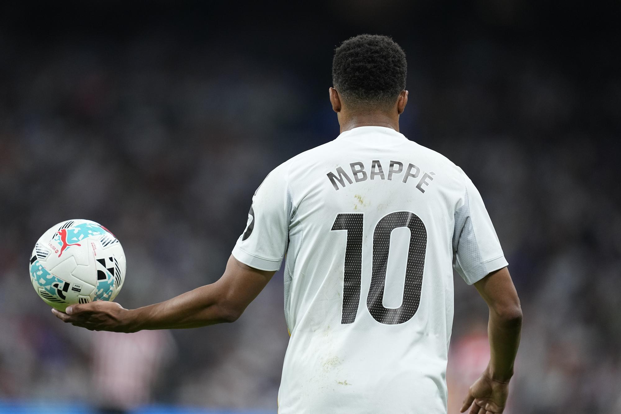 Kylian Mbappé de retour à l'entraînement avec le Real Madrid