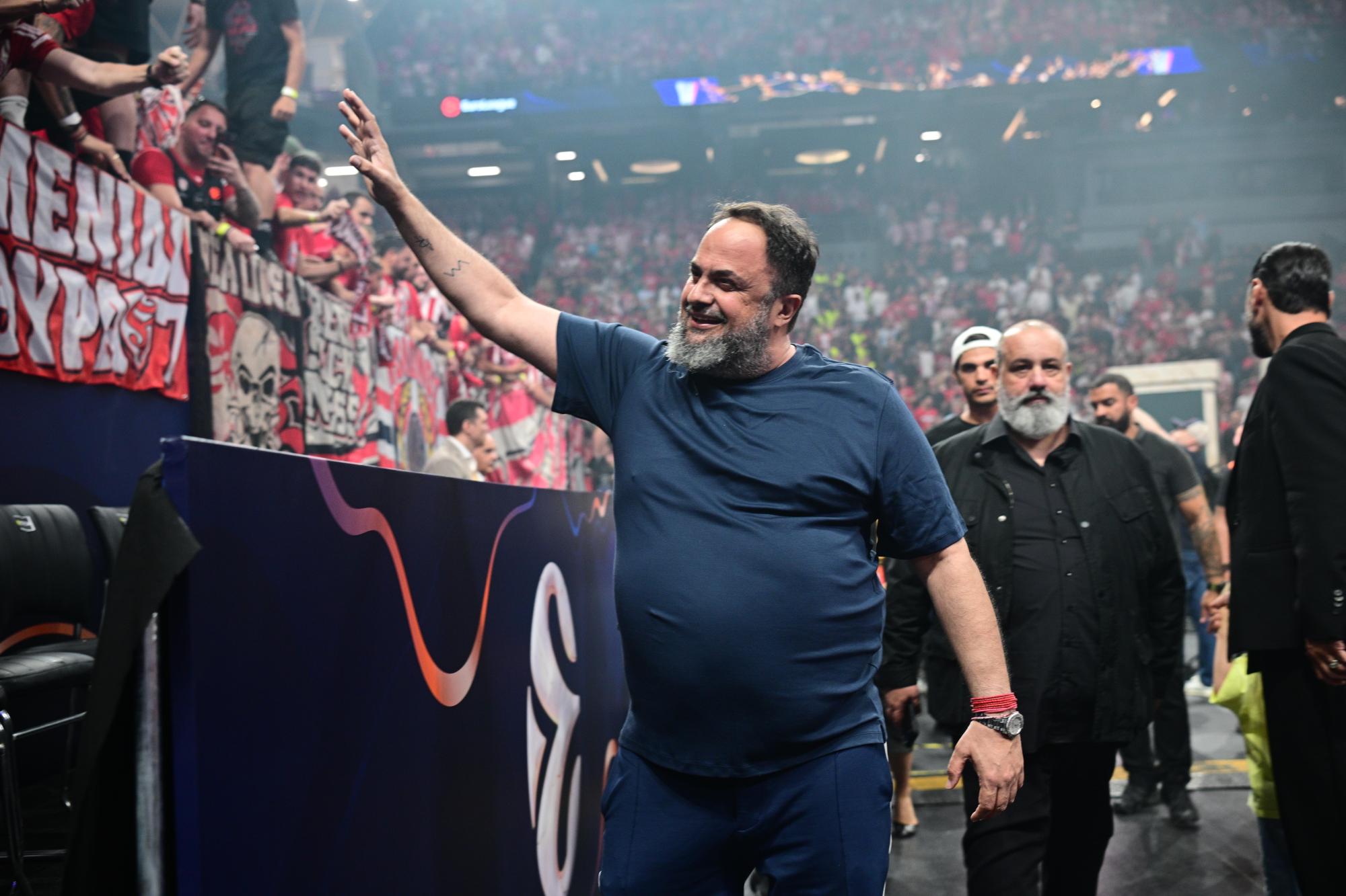 Evangelos Marinakis, propriétaire de Nottingham Forest, poursuit Crystal Palace en justice