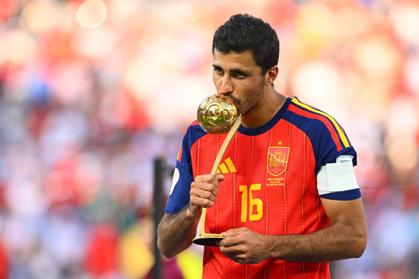 Photo: sofoot.com Rodri au Barça : la première défaite de la saison du Real Madrid