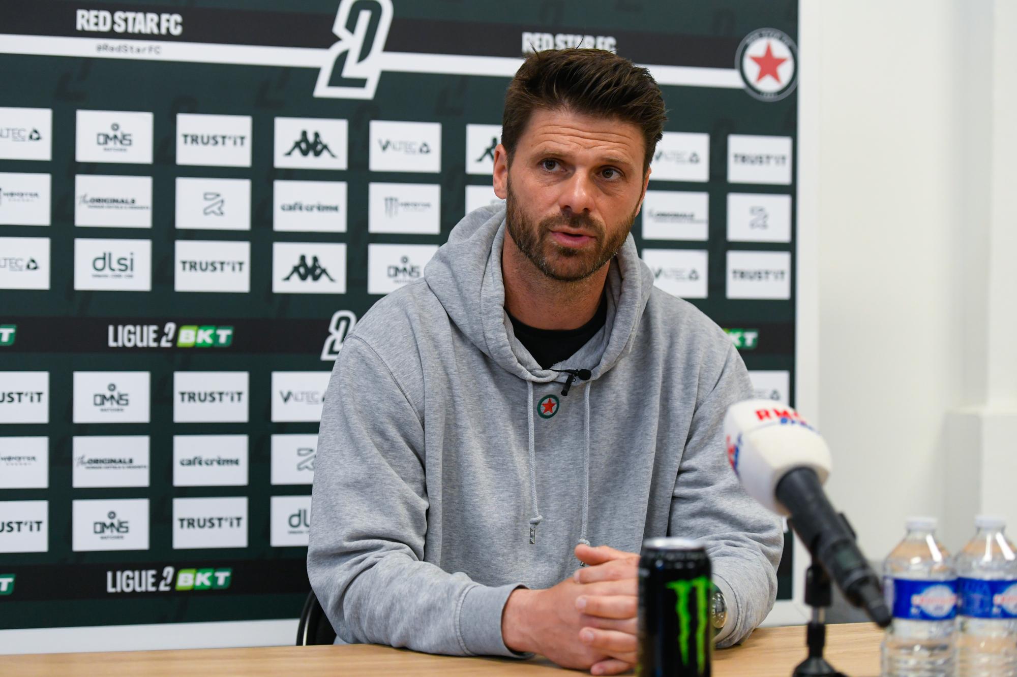 Ligue 2 : Le FC Nantes a officialisé l'arrivée de Grégory Poirier sur son banc