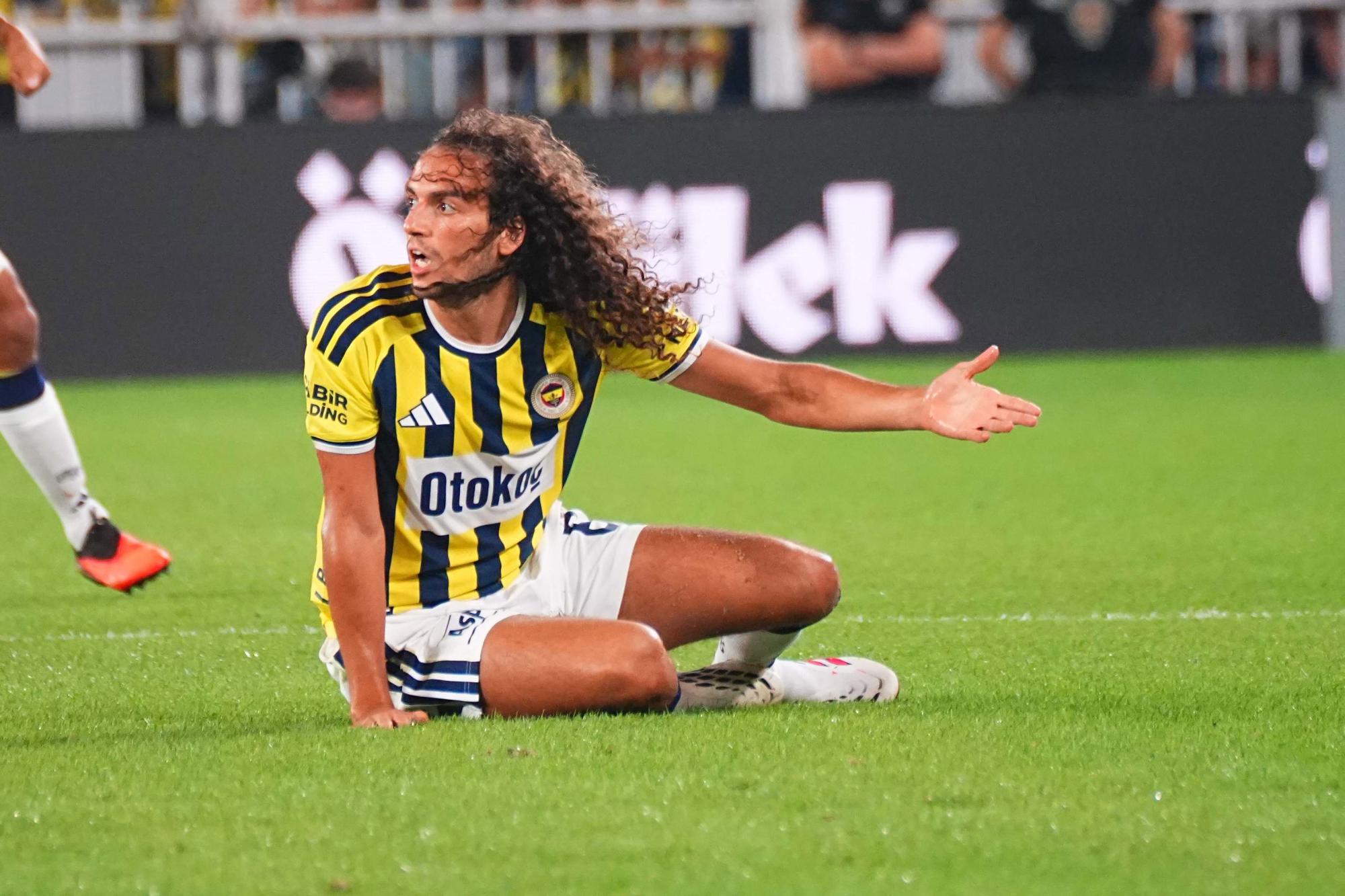 Ligue des champions : Nuit compliquée pour les joueurs du Fenerbahçe, privés de sommeil par les supporteurs lyonnais