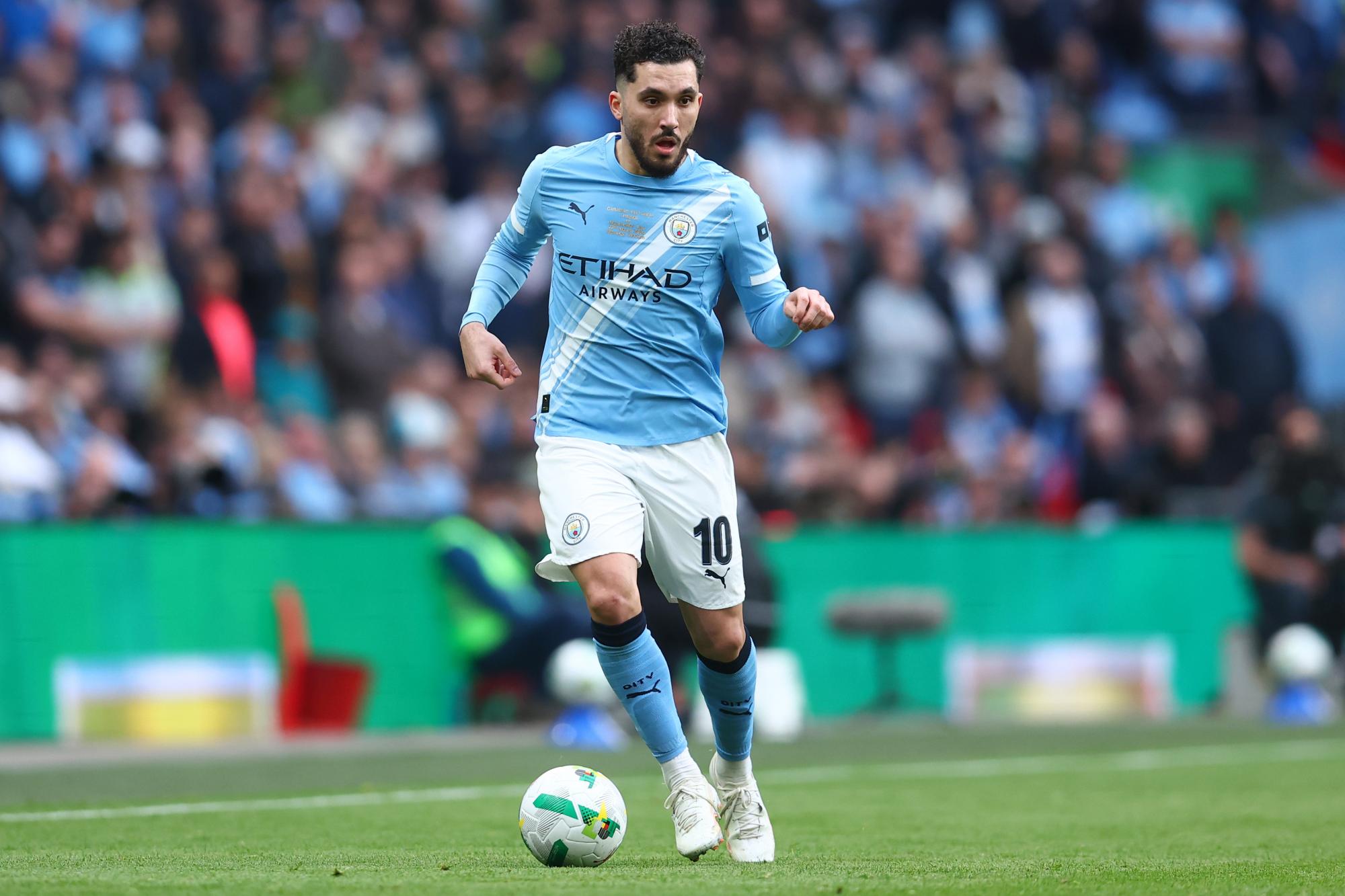 Premier League : Manchester City et Rayan Cherki joue un mauvais tour à Crystal Palace et à son ancien entraîneur Pierre Sage, Ayyoub Bouaddi fait ses débuts avec les Skyblues