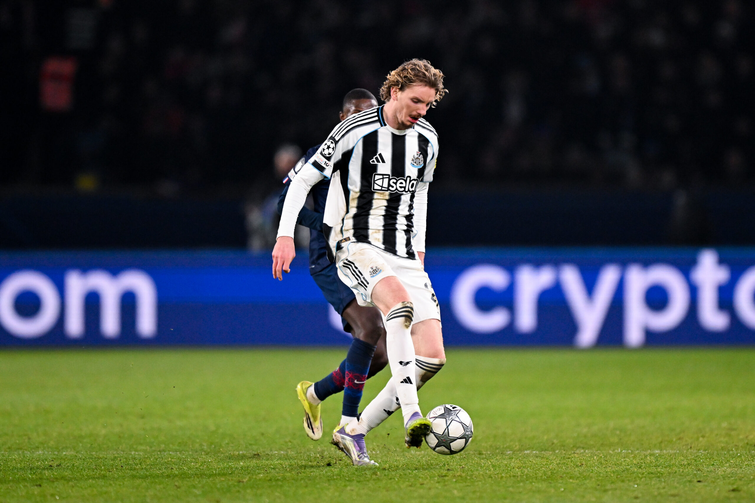 L'attaquant international allemand Nick Woltemade quitte Newcastle et s'engage officiellement à la Juventus Turin, qui laisse partir Jonathan David