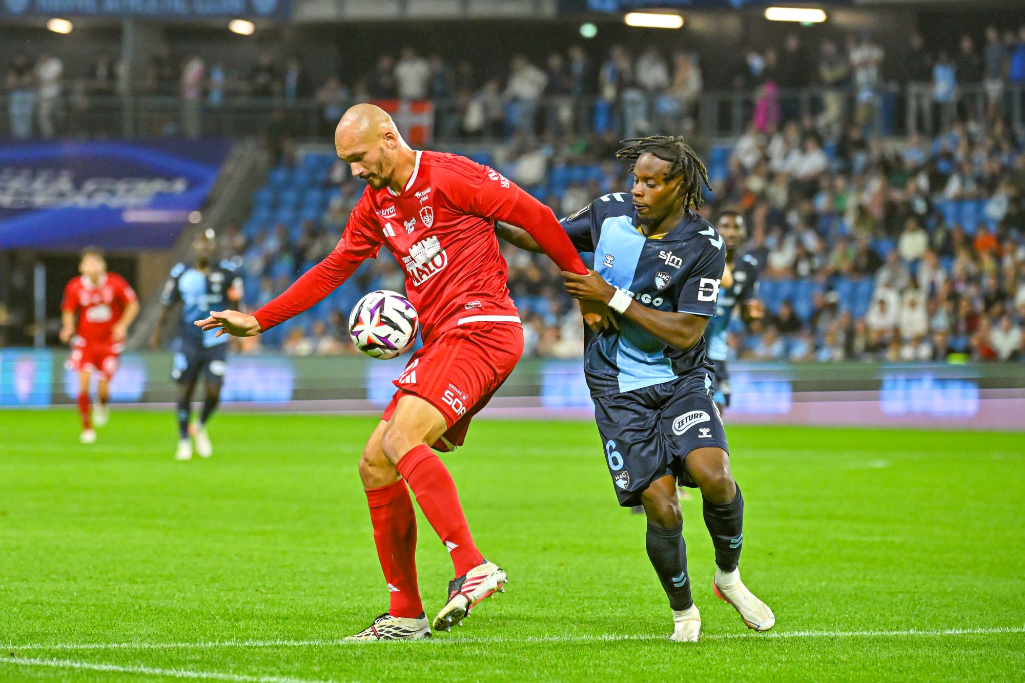 Ligue 1 : Brest s'offre Le Havre et une place dans le top 4, Nice ne gagne toujours pas